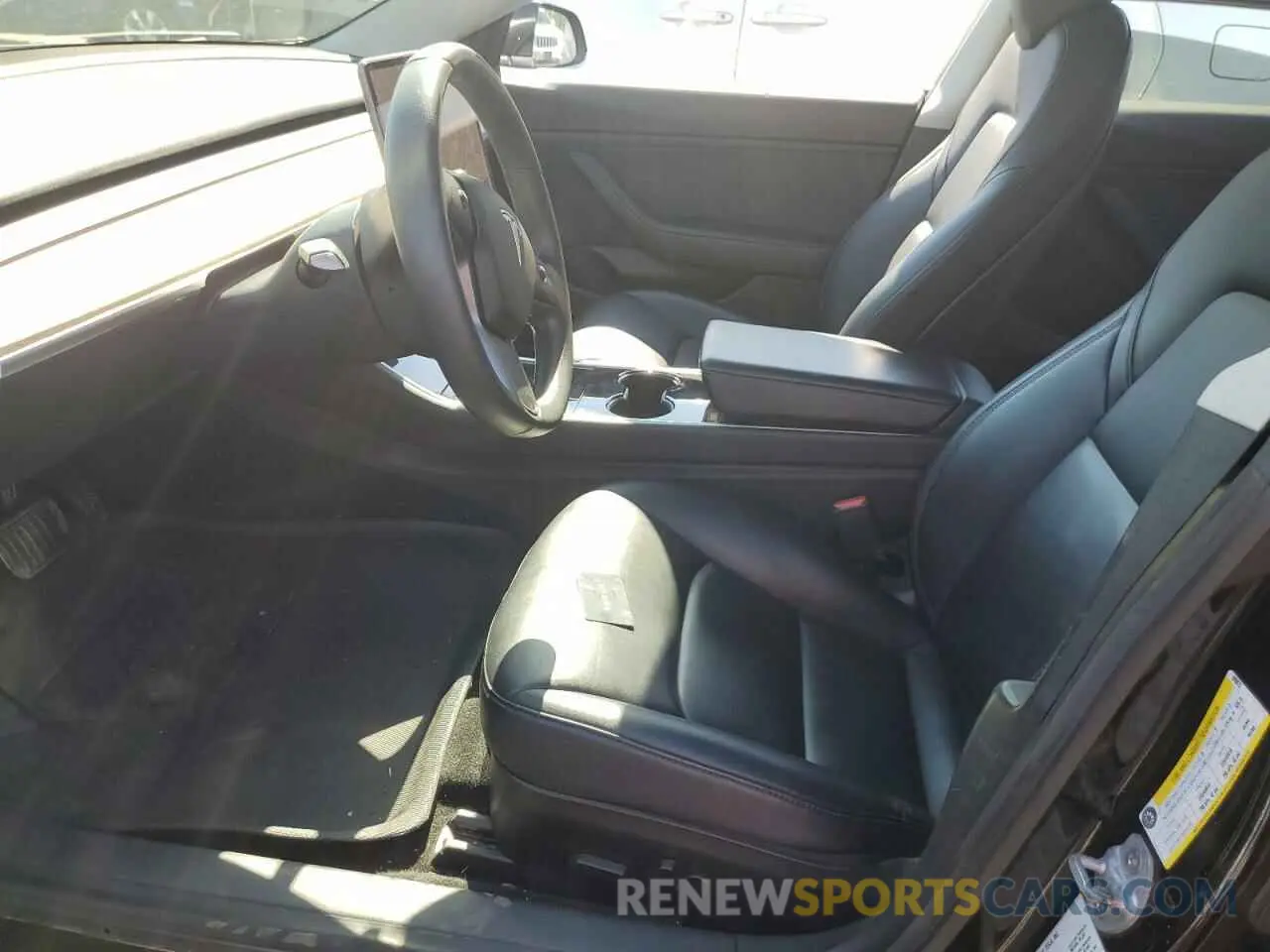 7 Фотография поврежденного автомобиля 5YJ3E1EB9LF599873 TESLA MODEL 3 2020
