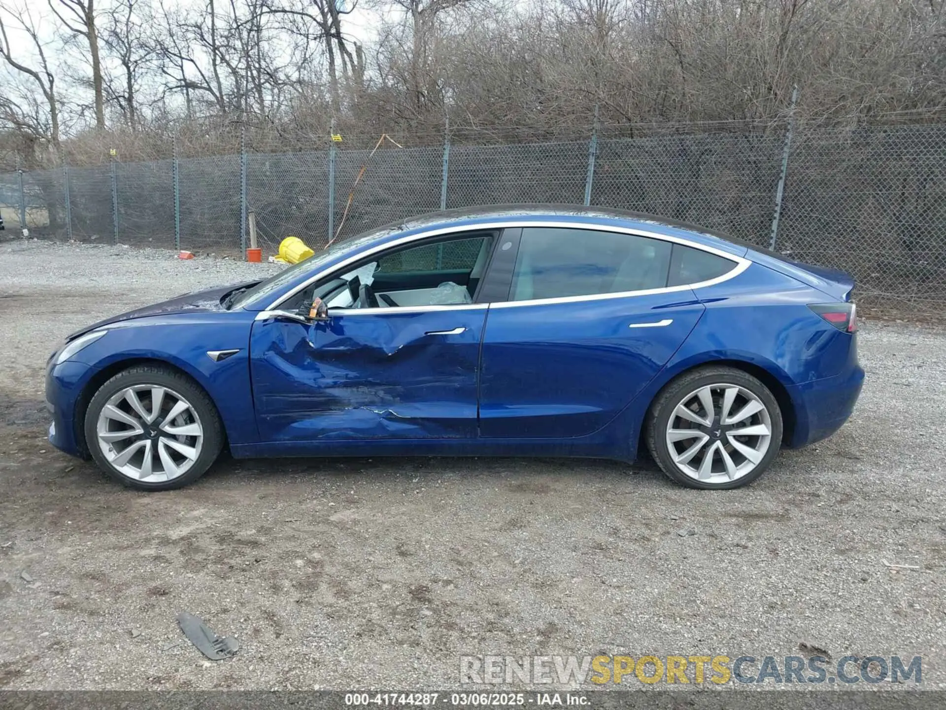15 Фотография поврежденного автомобиля 5YJ3E1EB9LF601198 TESLA MODEL 3 2020