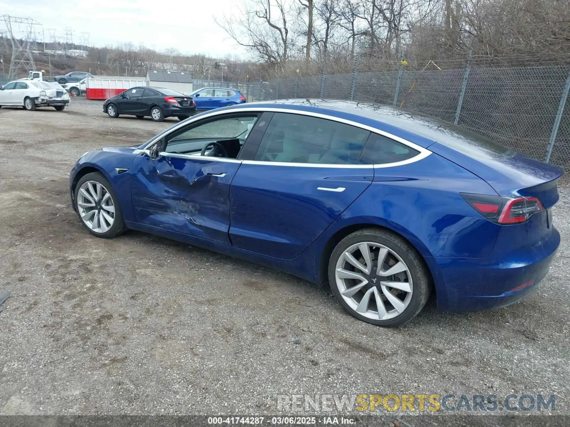 3 Фотография поврежденного автомобиля 5YJ3E1EB9LF601198 TESLA MODEL 3 2020