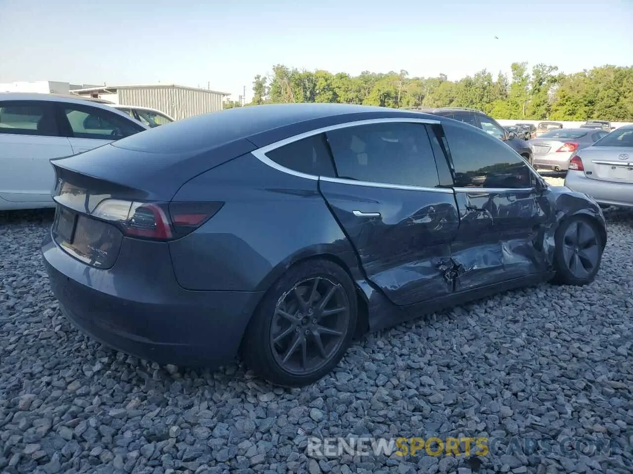 3 Photograph of a damaged car 5YJ3E1EB9LF616512 TESLA MODEL 3 2020