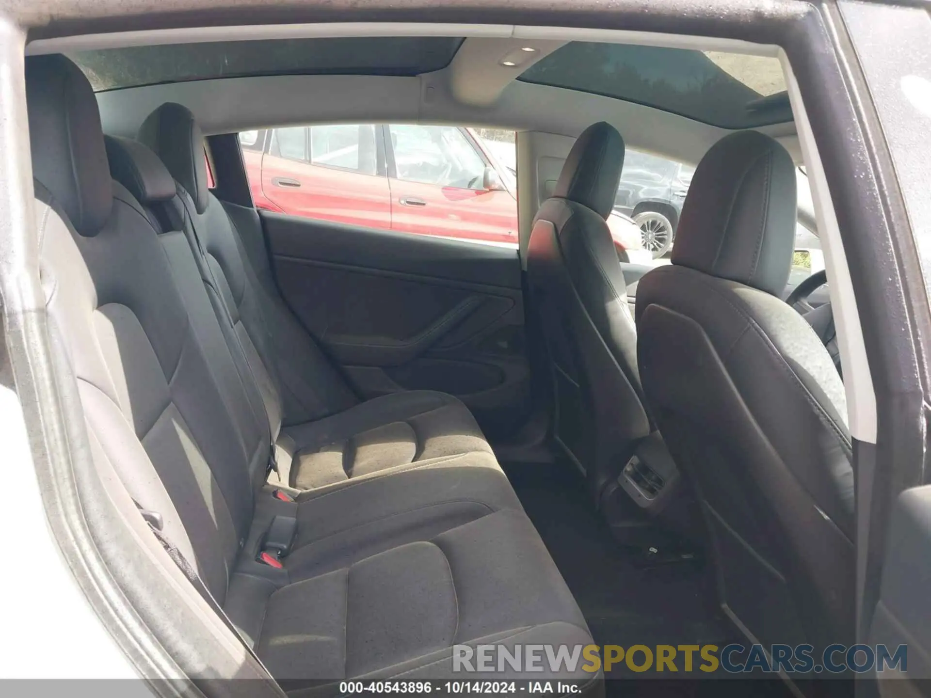 8 Фотография поврежденного автомобиля 5YJ3E1EB9LF621015 TESLA MODEL 3 2020