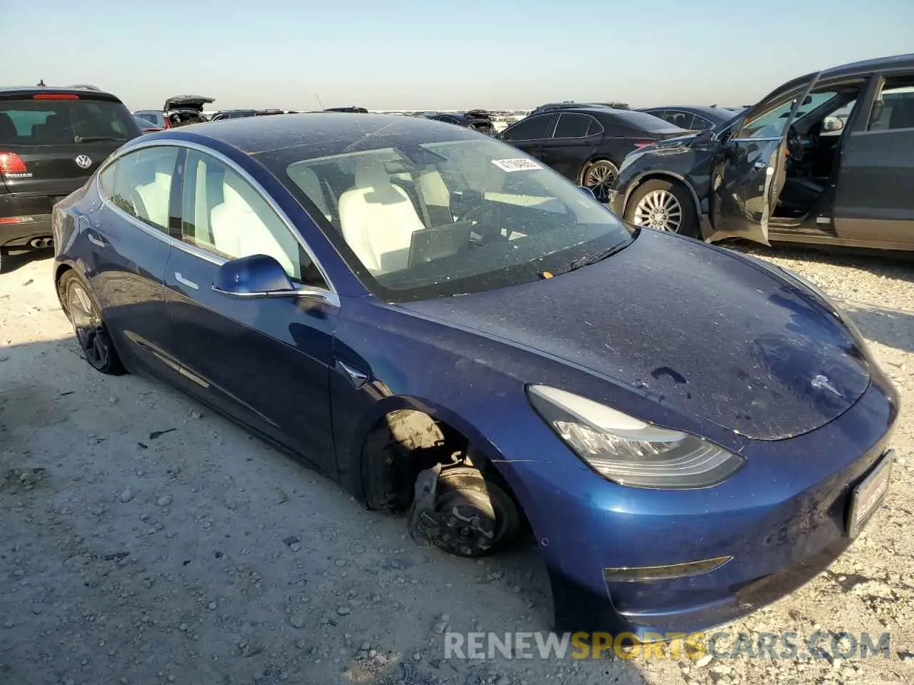 4 Photograph of a damaged car 5YJ3E1EB9LF621998 TESLA MODEL 3 2020