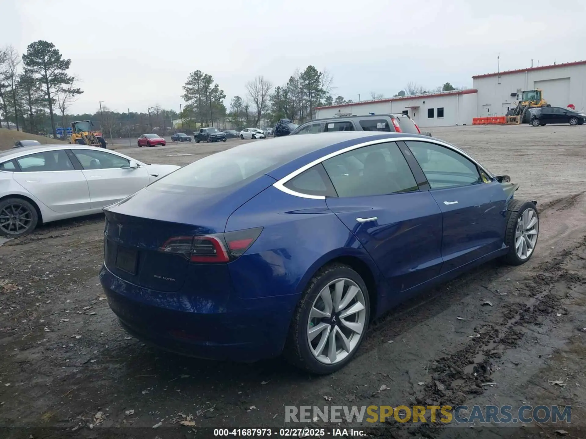 4 Photograph of a damaged car 5YJ3E1EB9LF667055 TESLA MODEL 3 2020