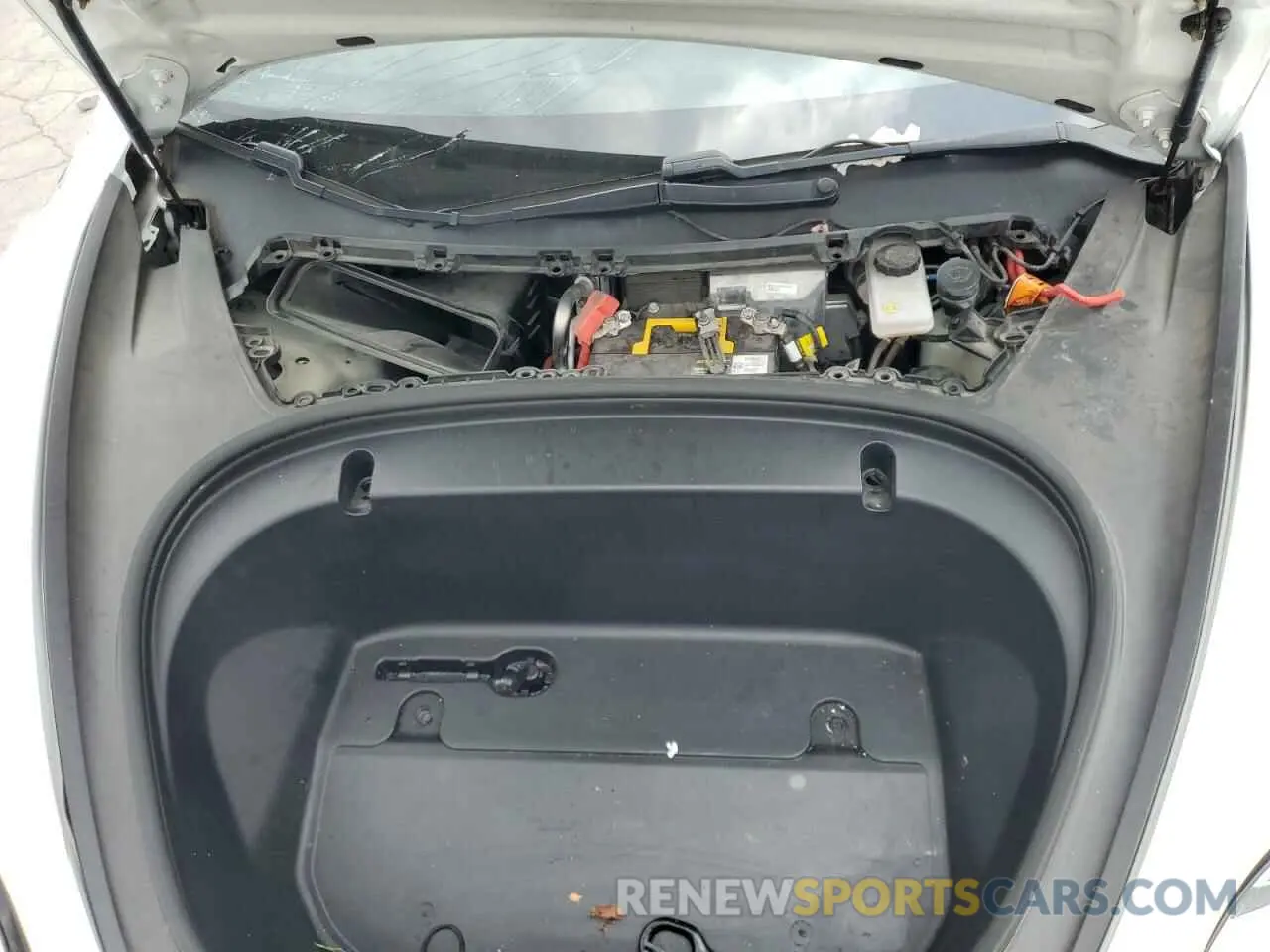 11 Photograph of a damaged car 5YJ3E1EB9LF667394 TESLA MODEL 3 2020
