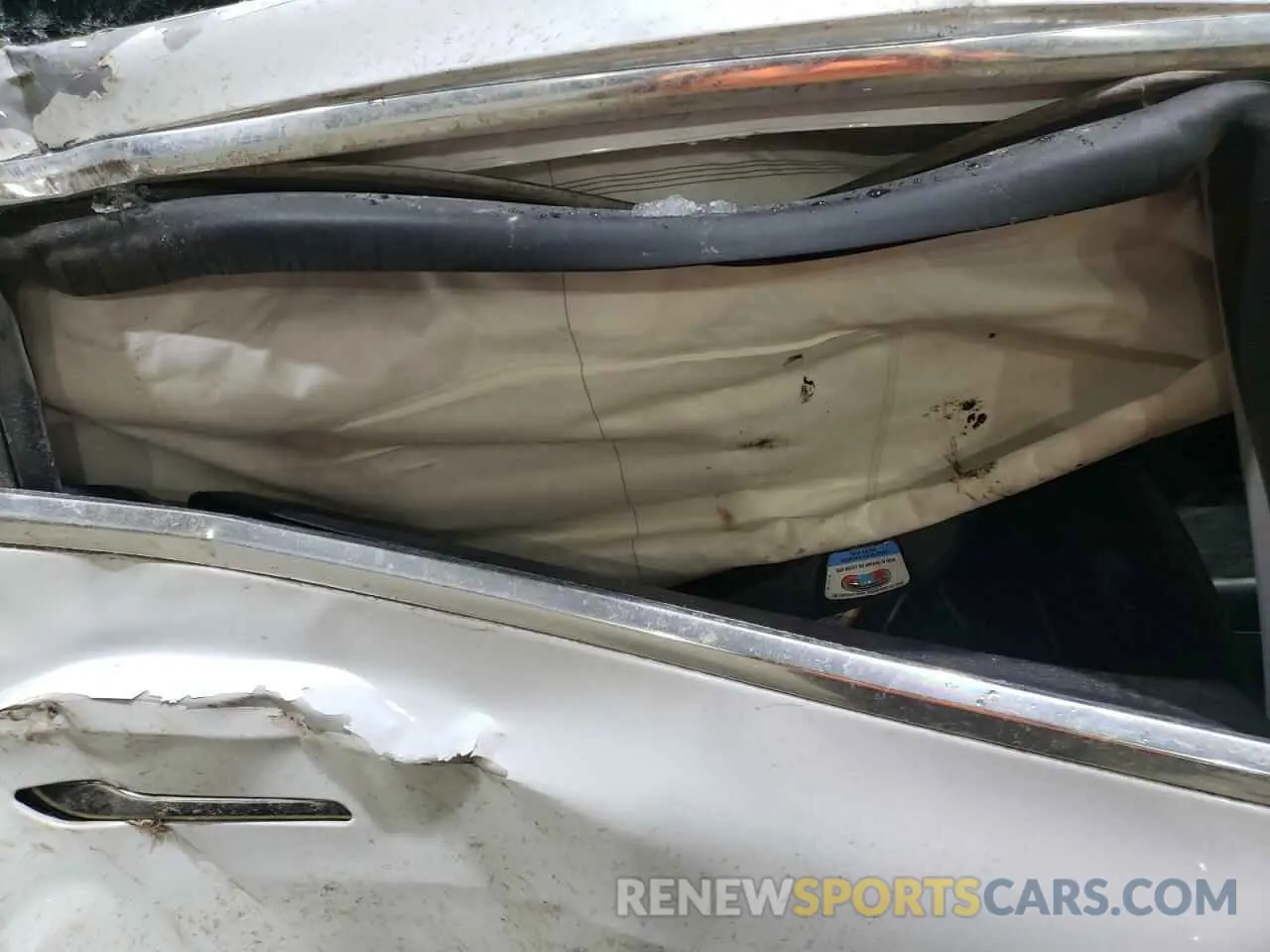 10 Photograph of a damaged car 5YJ3E1EB9LF741624 TESLA MODEL 3 2020
