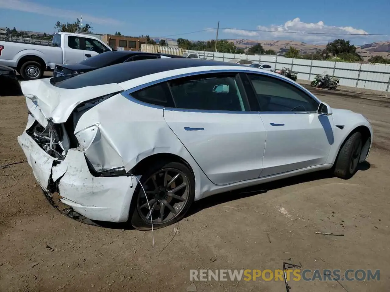 3 Фотография поврежденного автомобиля 5YJ3E1EB9LF741638 TESLA MODEL 3 2020