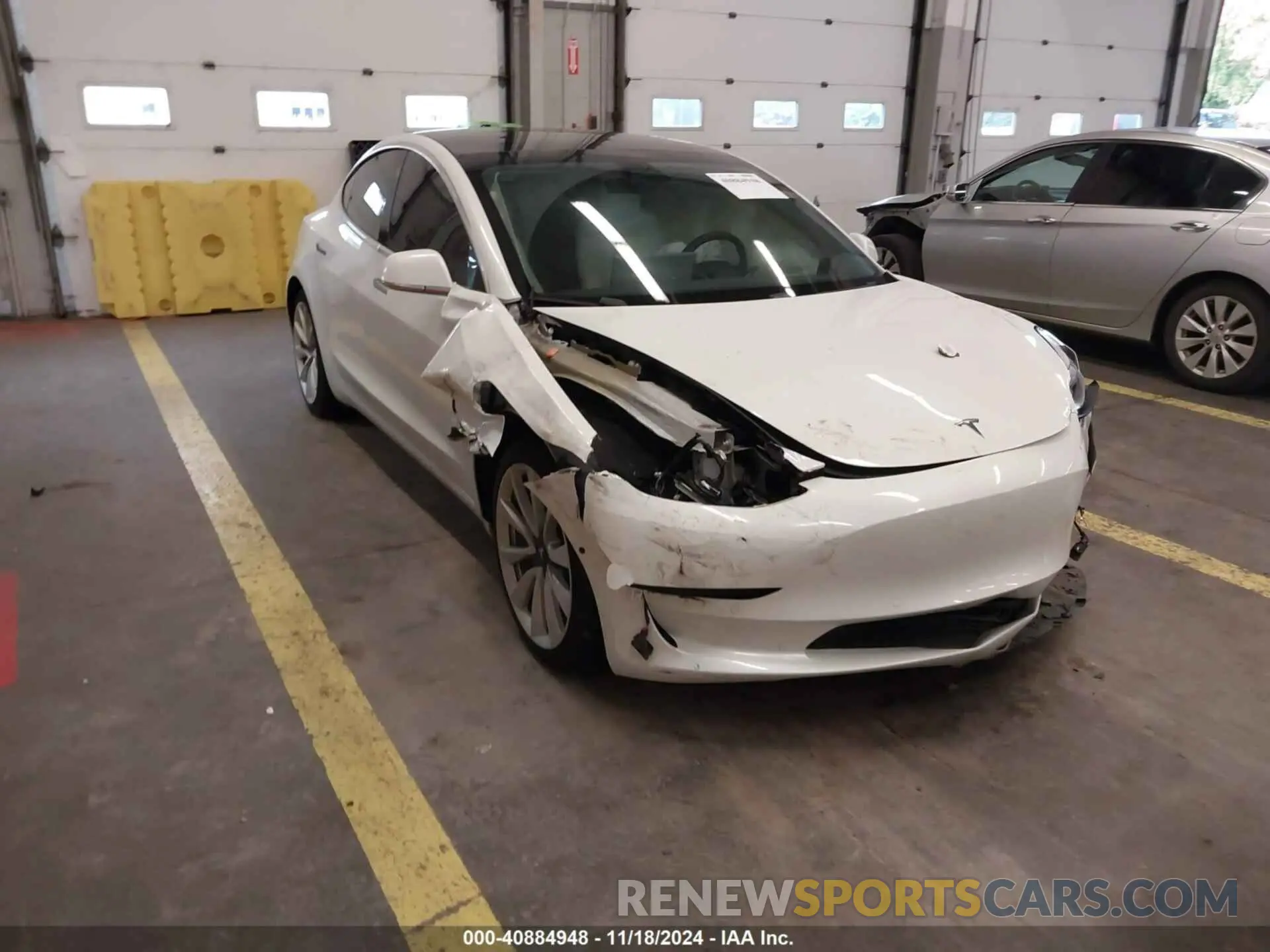 1 Фотография поврежденного автомобиля 5YJ3E1EB9LF742756 TESLA MODEL 3 2020