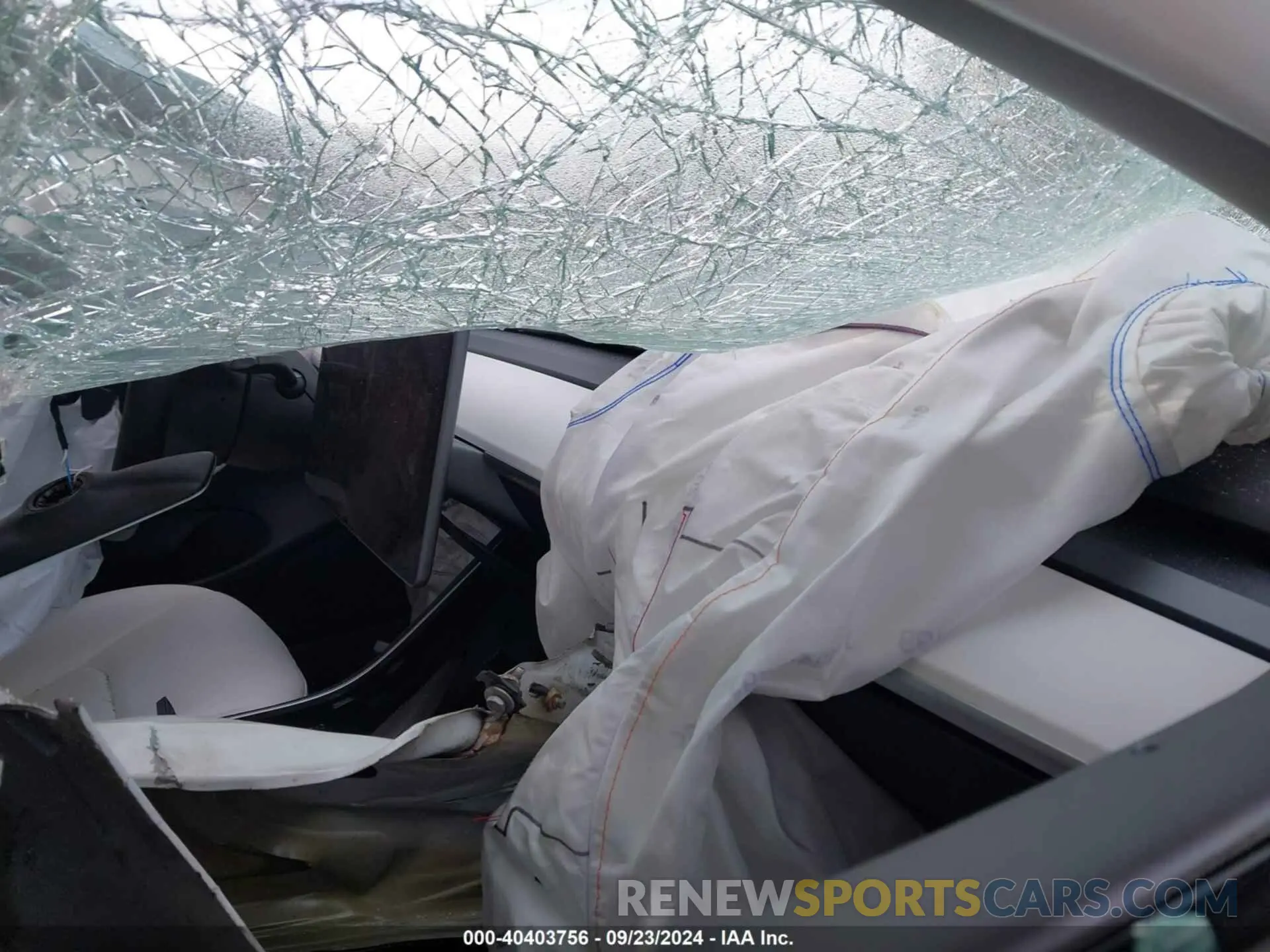 5 Photograph of a damaged car 5YJ3E1EB9LF744717 TESLA MODEL 3 2020