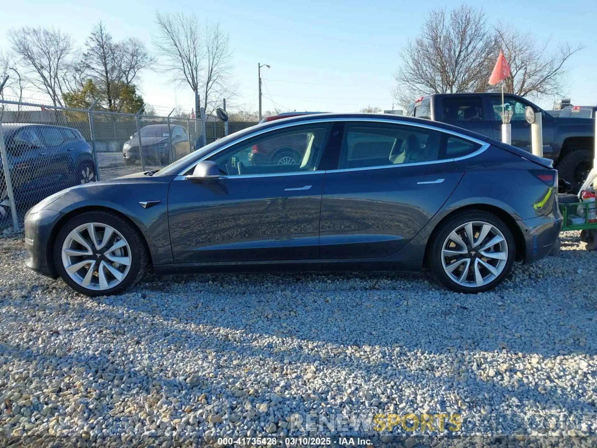14 Photograph of a damaged car 5YJ3E1EB9LF795408 TESLA MODEL 3 2020