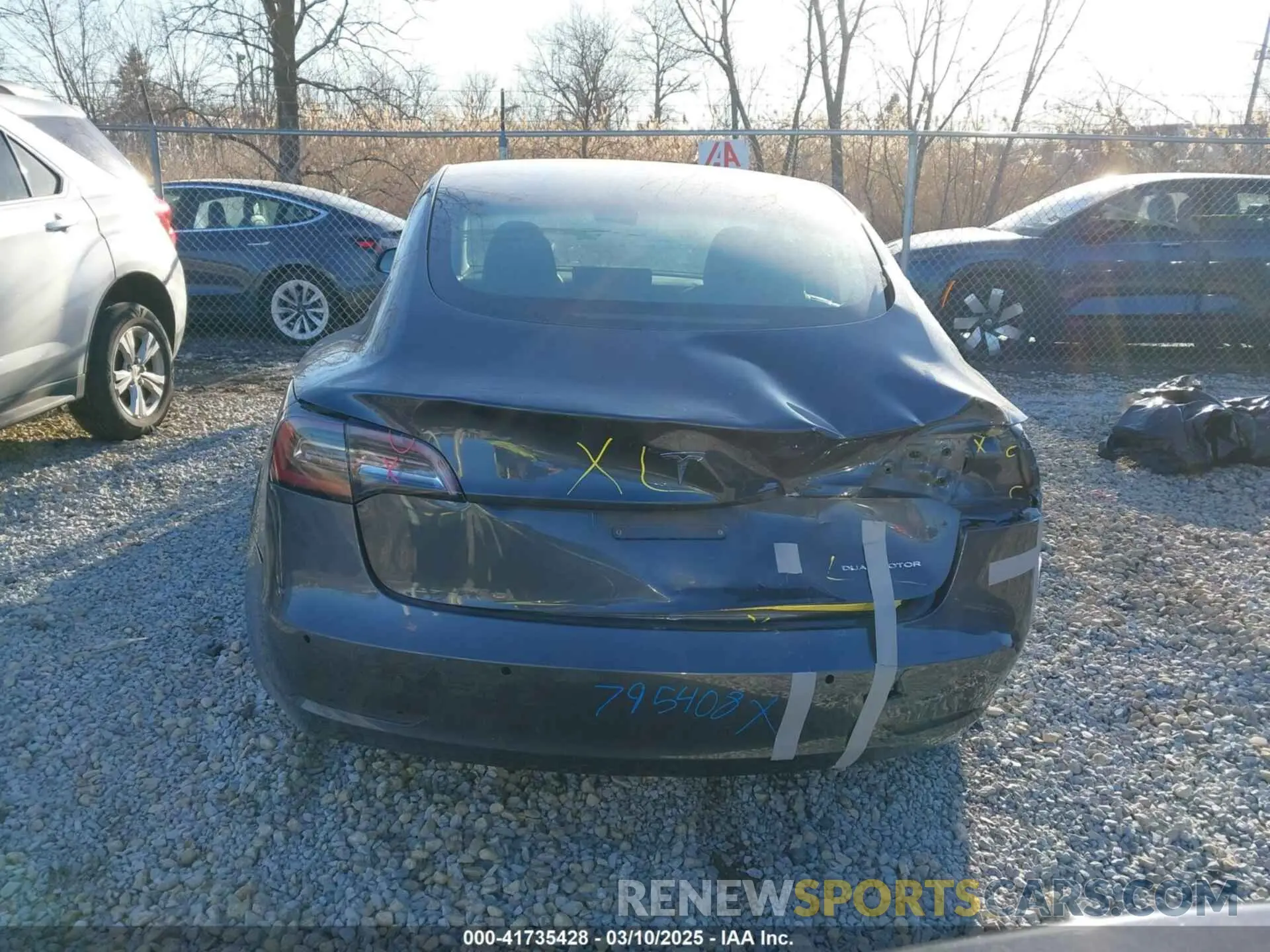 16 Photograph of a damaged car 5YJ3E1EB9LF795408 TESLA MODEL 3 2020
