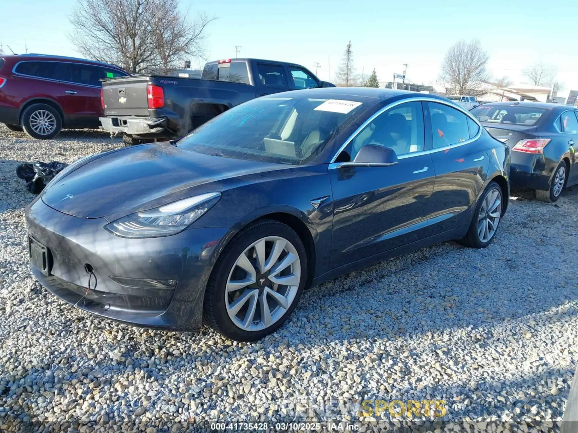 2 Photograph of a damaged car 5YJ3E1EB9LF795408 TESLA MODEL 3 2020