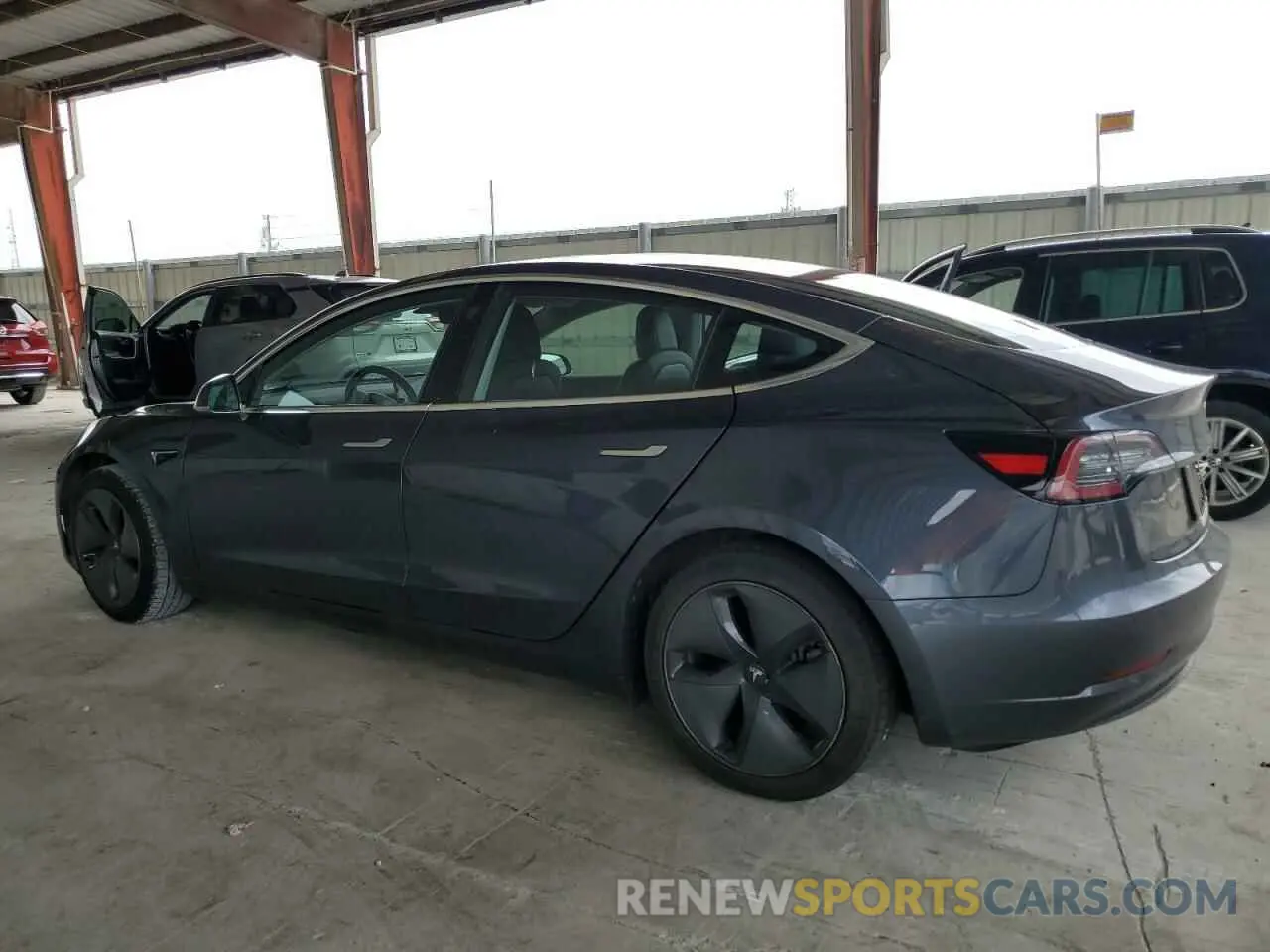 2 Фотография поврежденного автомобиля 5YJ3E1EBXLF616390 TESLA MODEL 3 2020