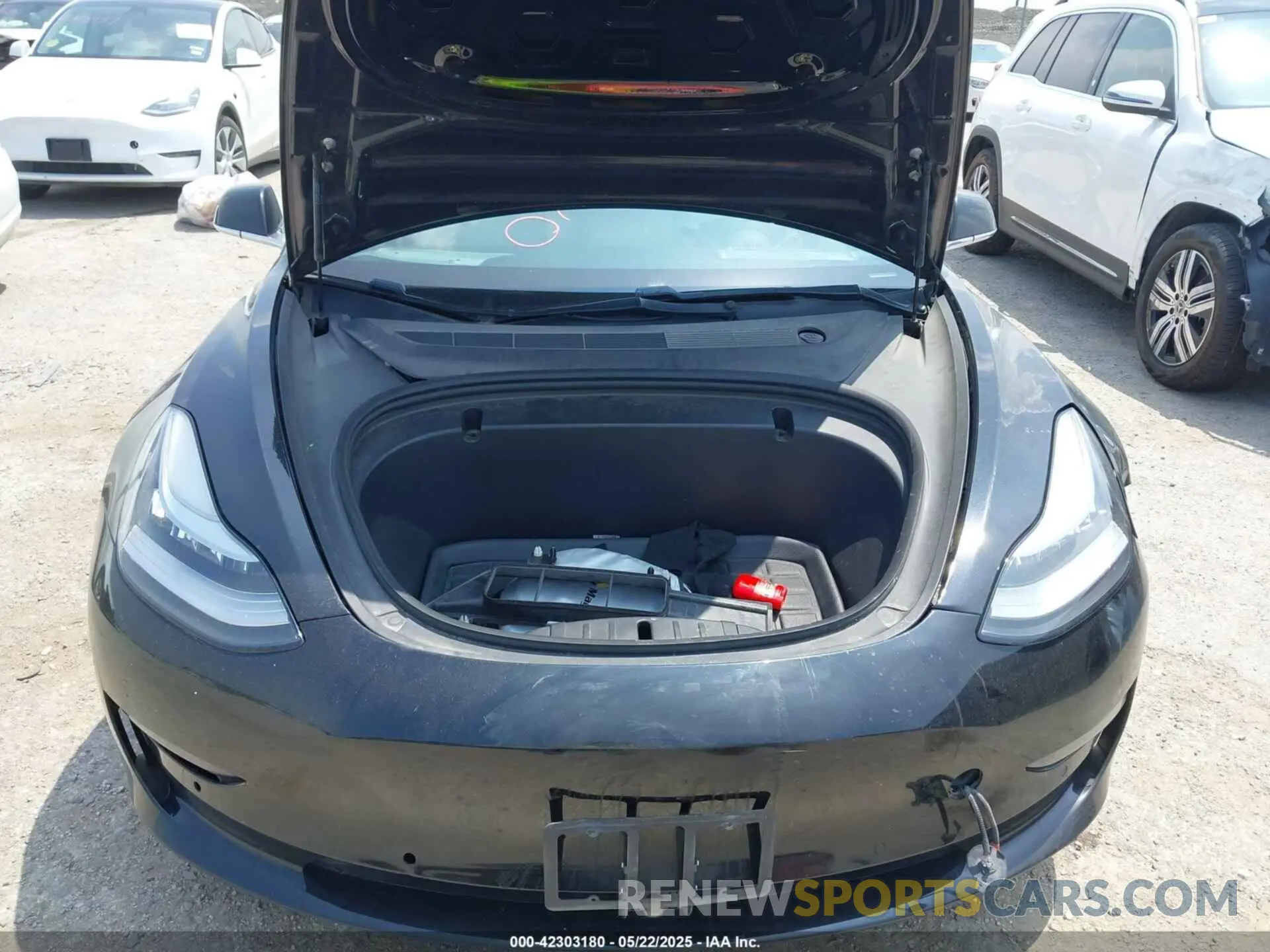 10 Фотография поврежденного автомобиля 5YJ3E1EBXLF628720 TESLA MODEL 3 2020