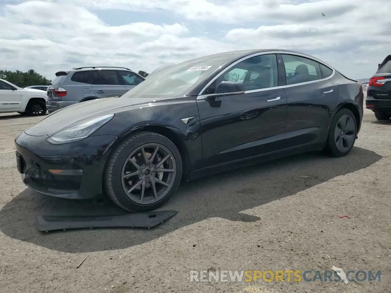 1 Фотография поврежденного автомобиля 5YJ3E1EBXLF635036 TESLA MODEL 3 2020