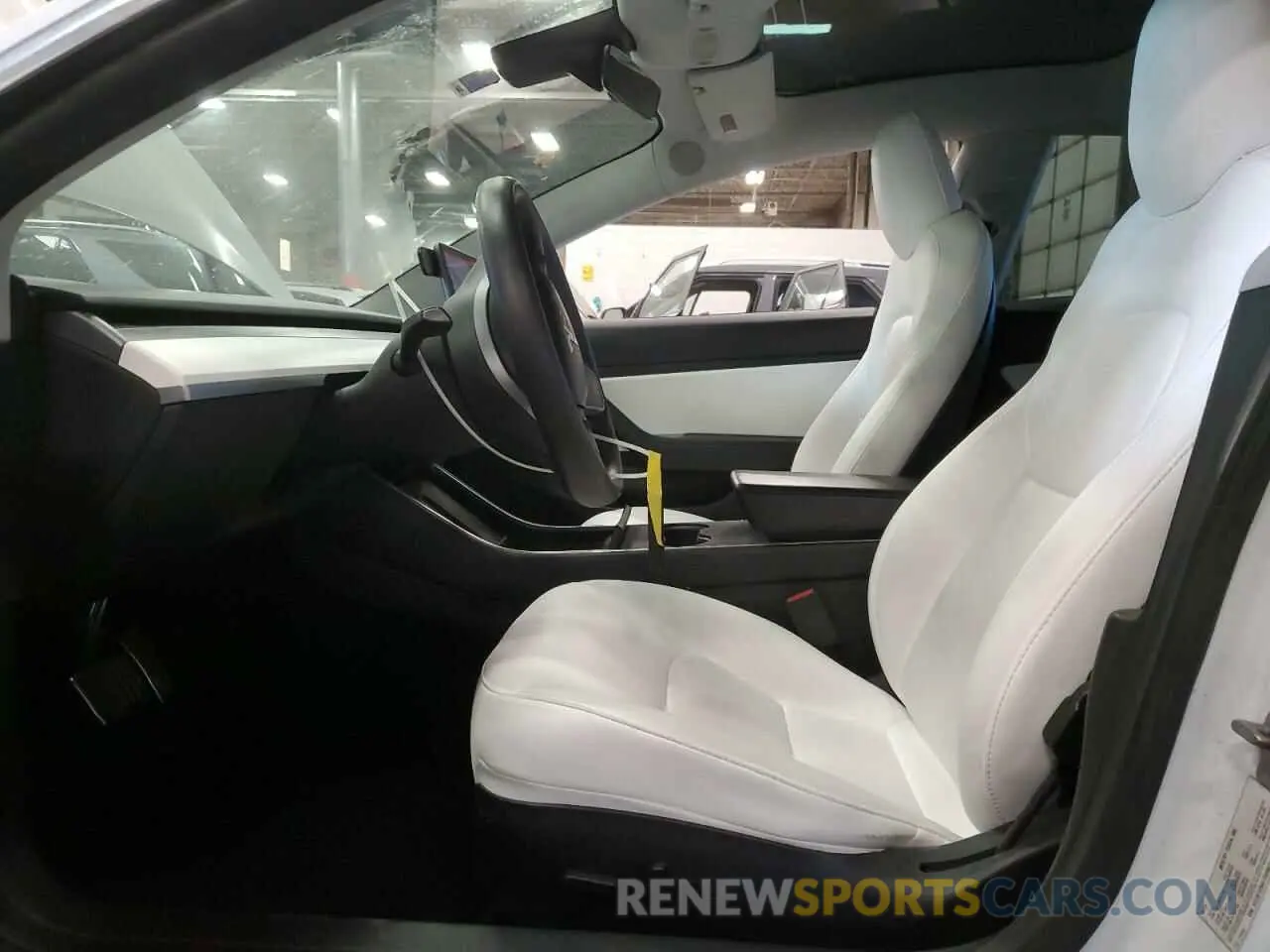 7 Photograph of a damaged car 5YJ3E1EBXLF639670 TESLA MODEL 3 2020