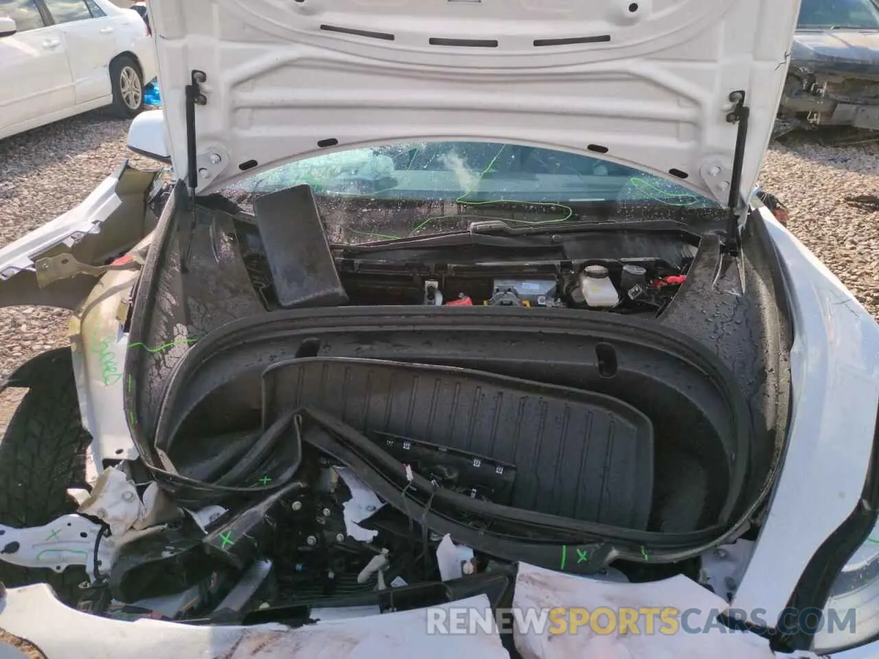 11 Photograph of a damaged car 5YJ3E1EBXLF650510 TESLA MODEL 3 2020