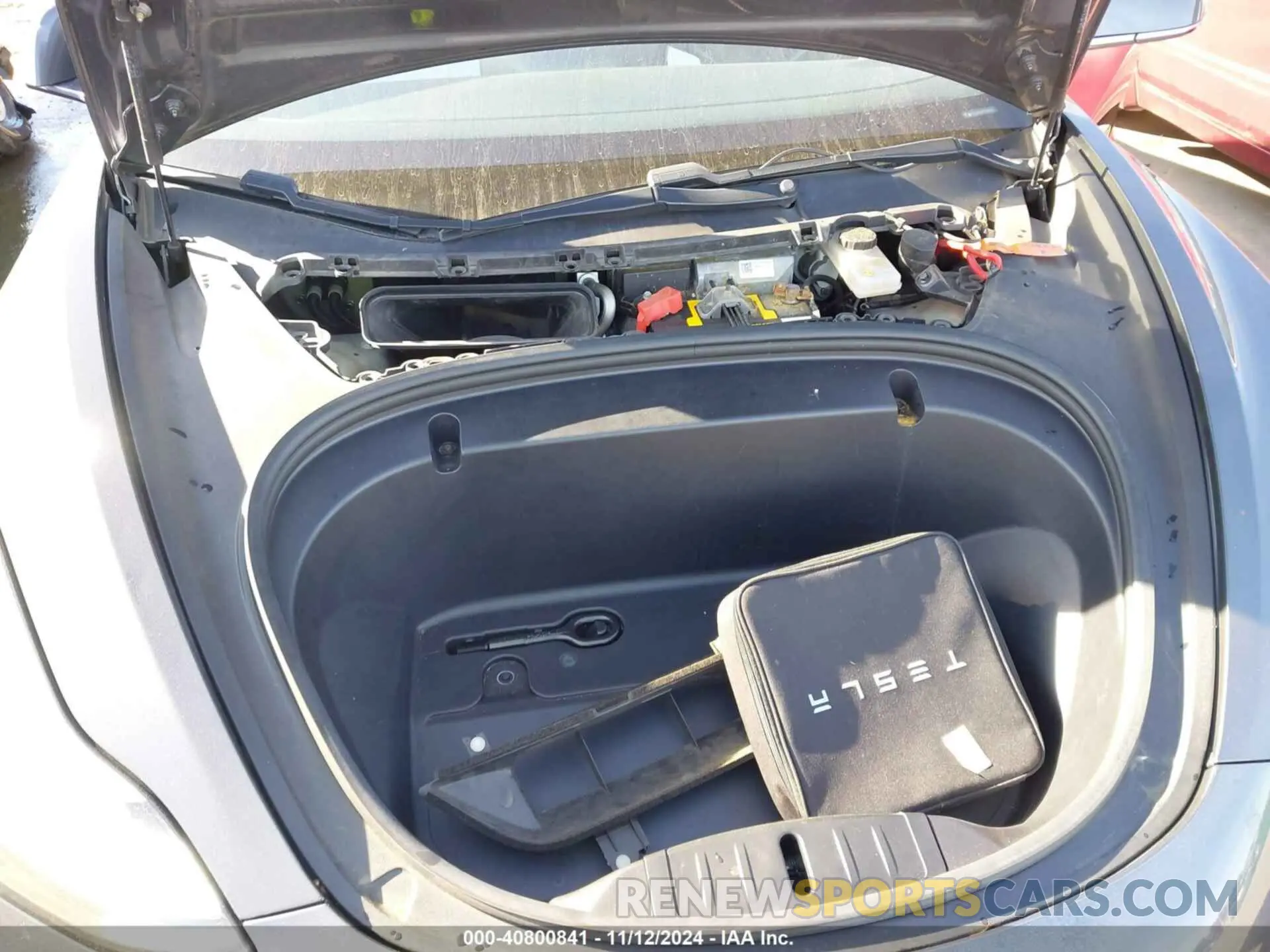 10 Photograph of a damaged car 5YJ3E1EBXLF651933 TESLA MODEL 3 2020