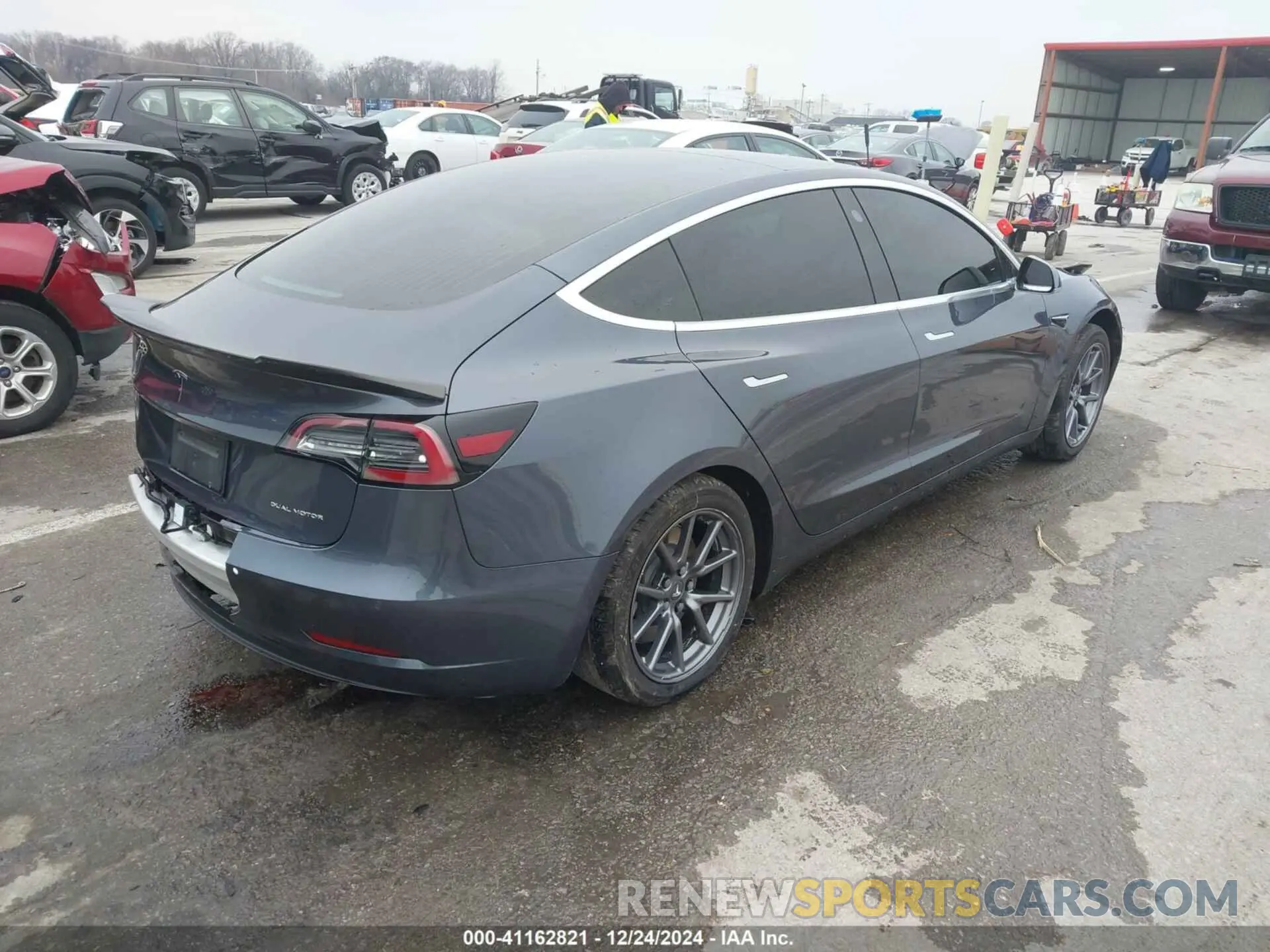 4 Photograph of a damaged car 5YJ3E1EBXLF663242 TESLA MODEL 3 2020