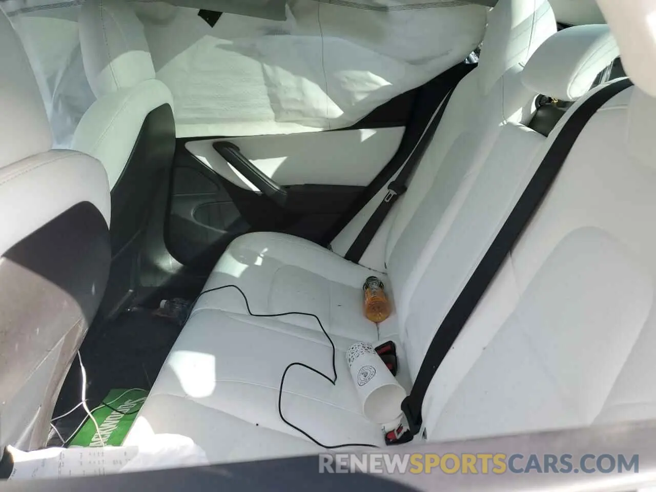 10 Photograph of a damaged car 5YJ3E1EC0LF603575 TESLA MODEL 3 2020