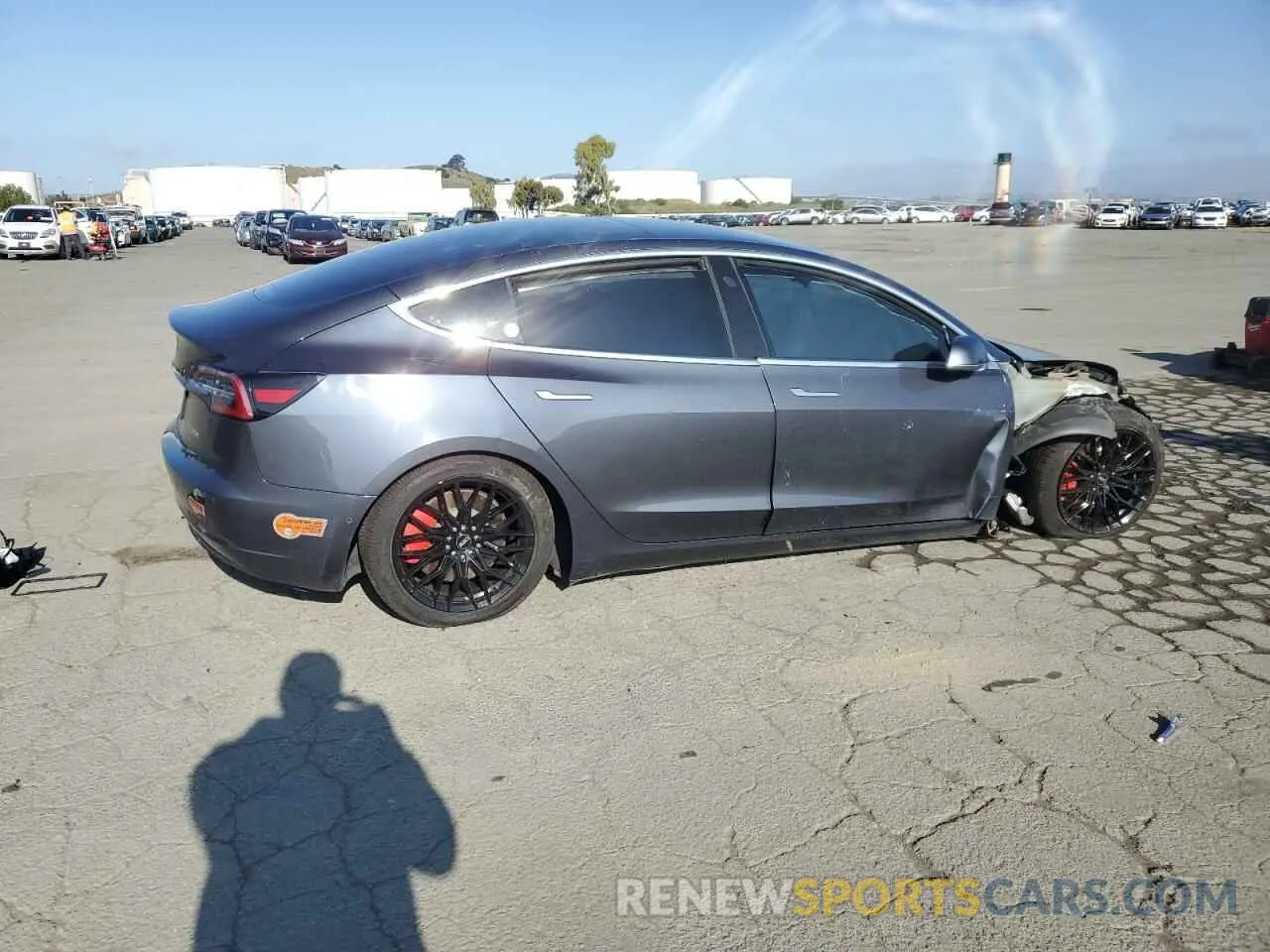 3 Фотография поврежденного автомобиля 5YJ3E1EC0LF714594 TESLA MODEL 3 2020