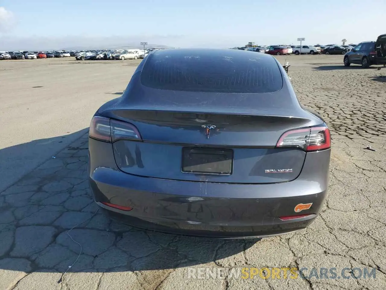 6 Фотография поврежденного автомобиля 5YJ3E1EC0LF714594 TESLA MODEL 3 2020
