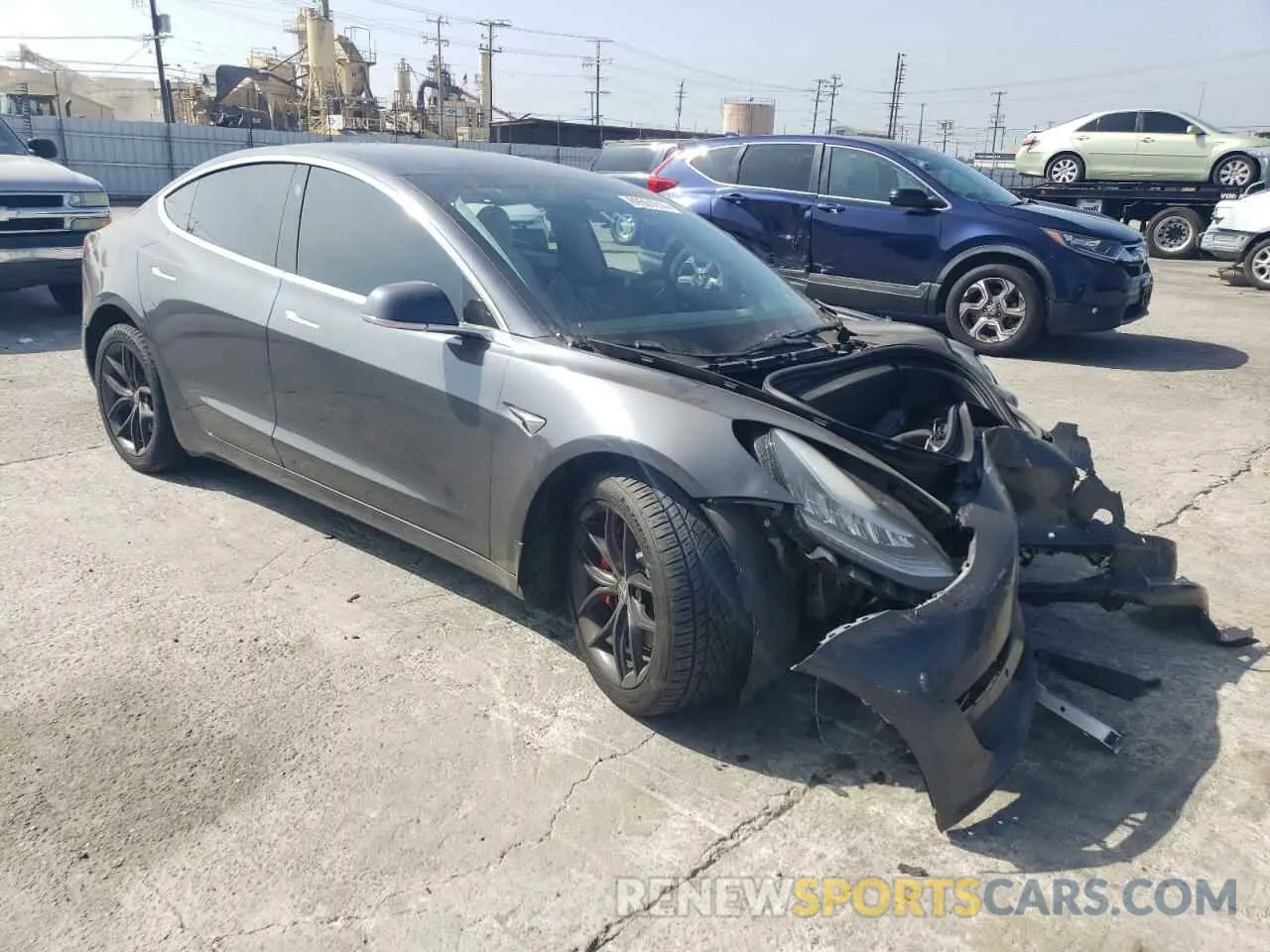 4 Фотография поврежденного автомобиля 5YJ3E1EC1LF669567 TESLA MODEL 3 2020