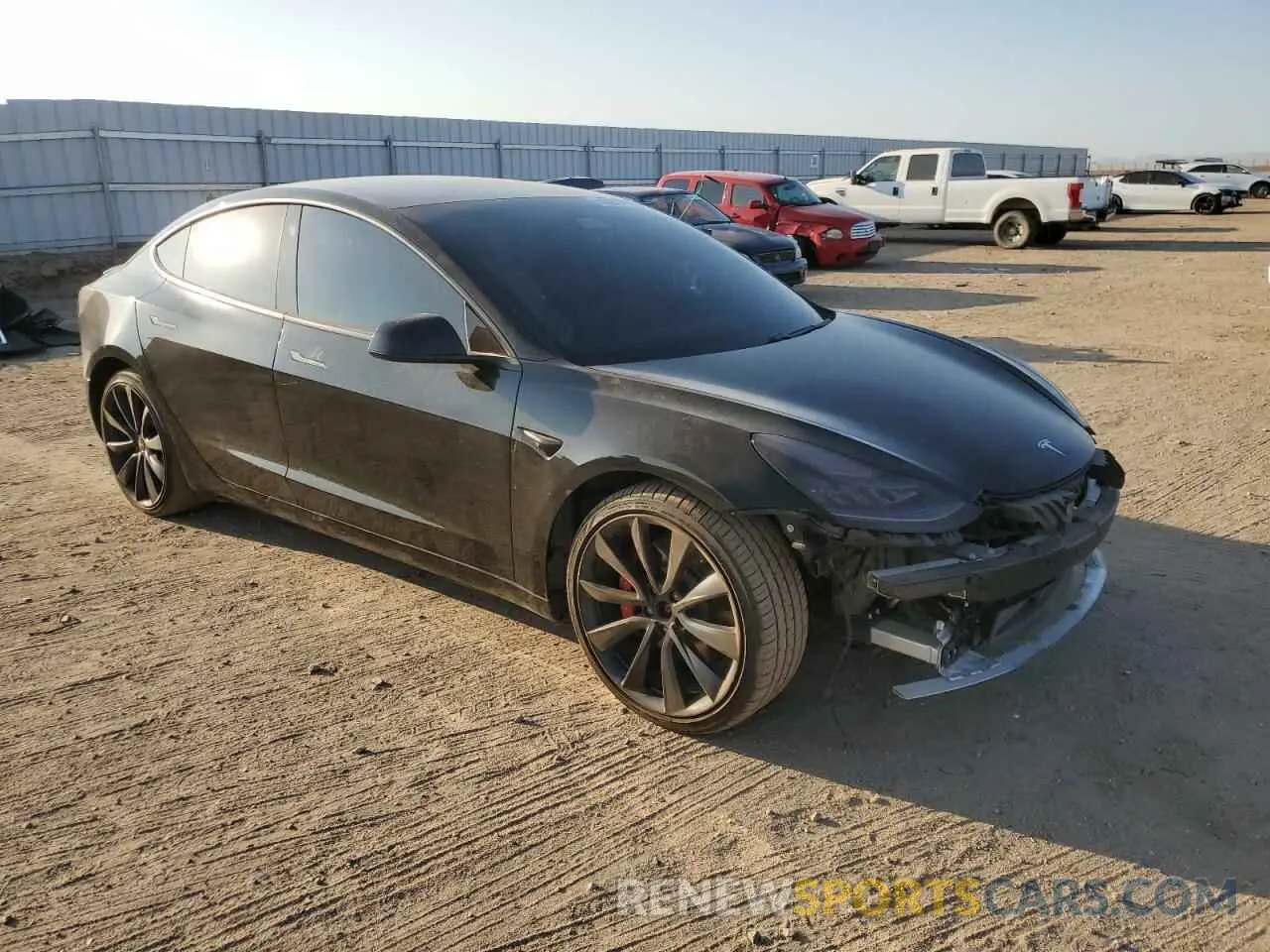 4 Фотография поврежденного автомобиля 5YJ3E1EC1LF742789 TESLA MODEL 3 2020