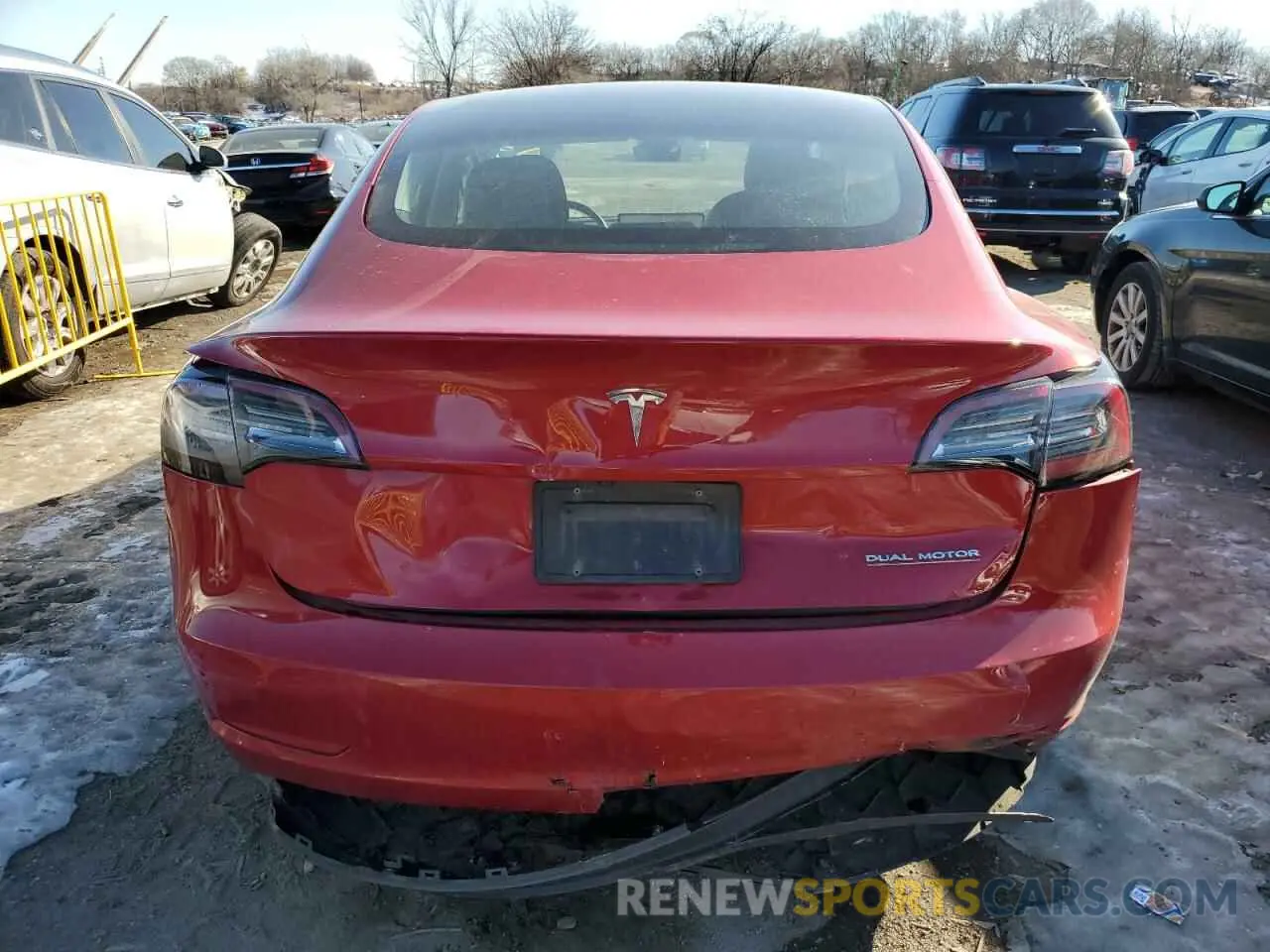 6 Photograph of a damaged car 5YJ3E1EC2LF586763 TESLA MODEL 3 2020