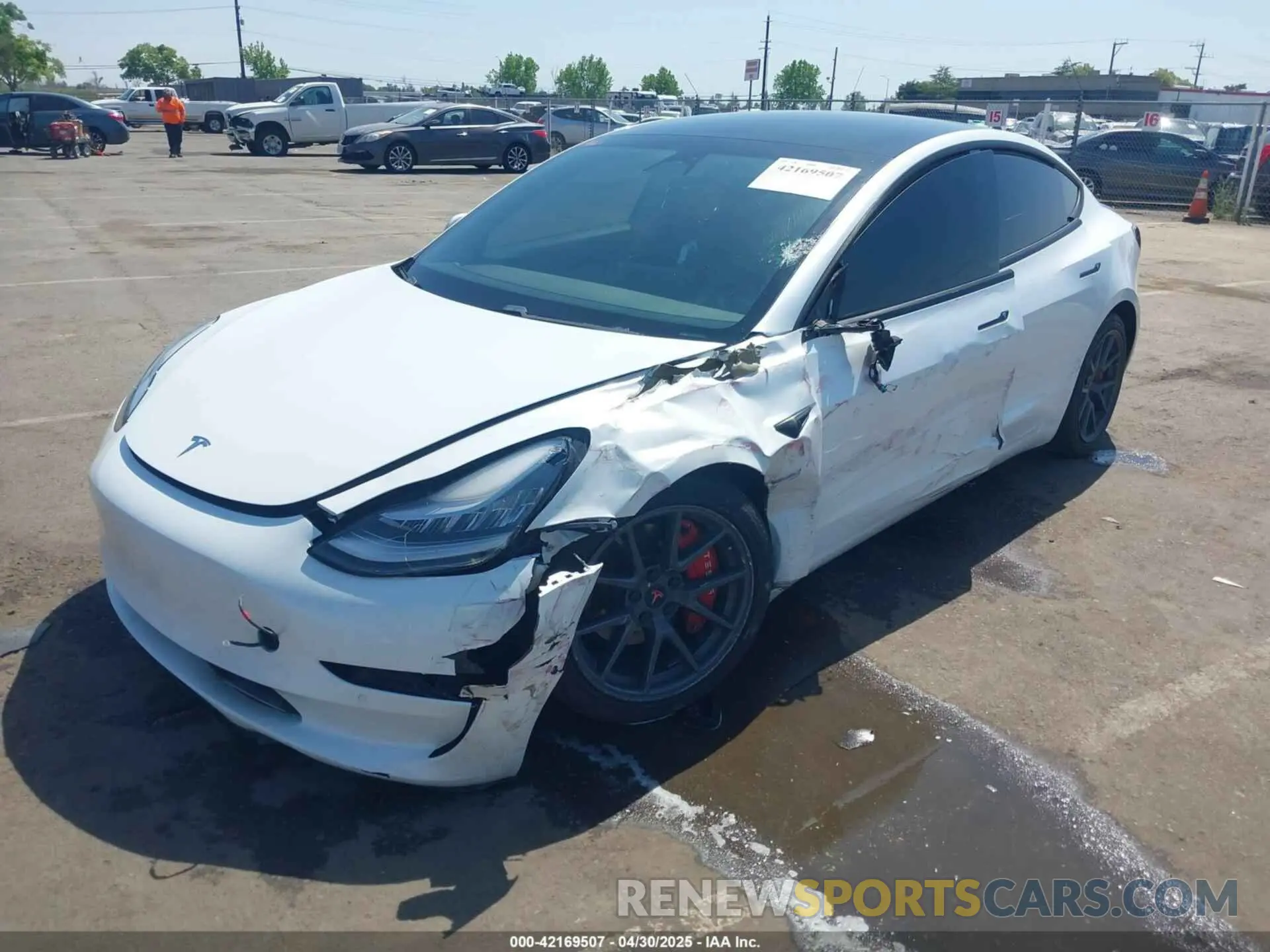6 Фотография поврежденного автомобиля 5YJ3E1EC2LF601990 TESLA MODEL 3 2020