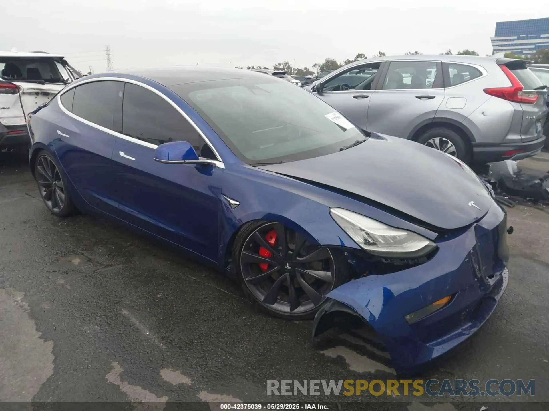 1 Photograph of a damaged car 5YJ3E1EC3LF648042 TESLA MODEL 3 2020