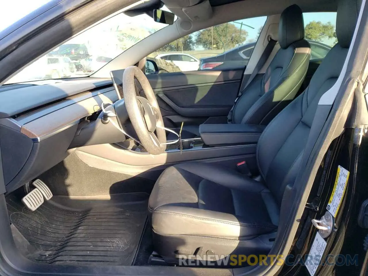 7 Фотография поврежденного автомобиля 5YJ3E1EC4LF805318 TESLA MODEL 3 2020