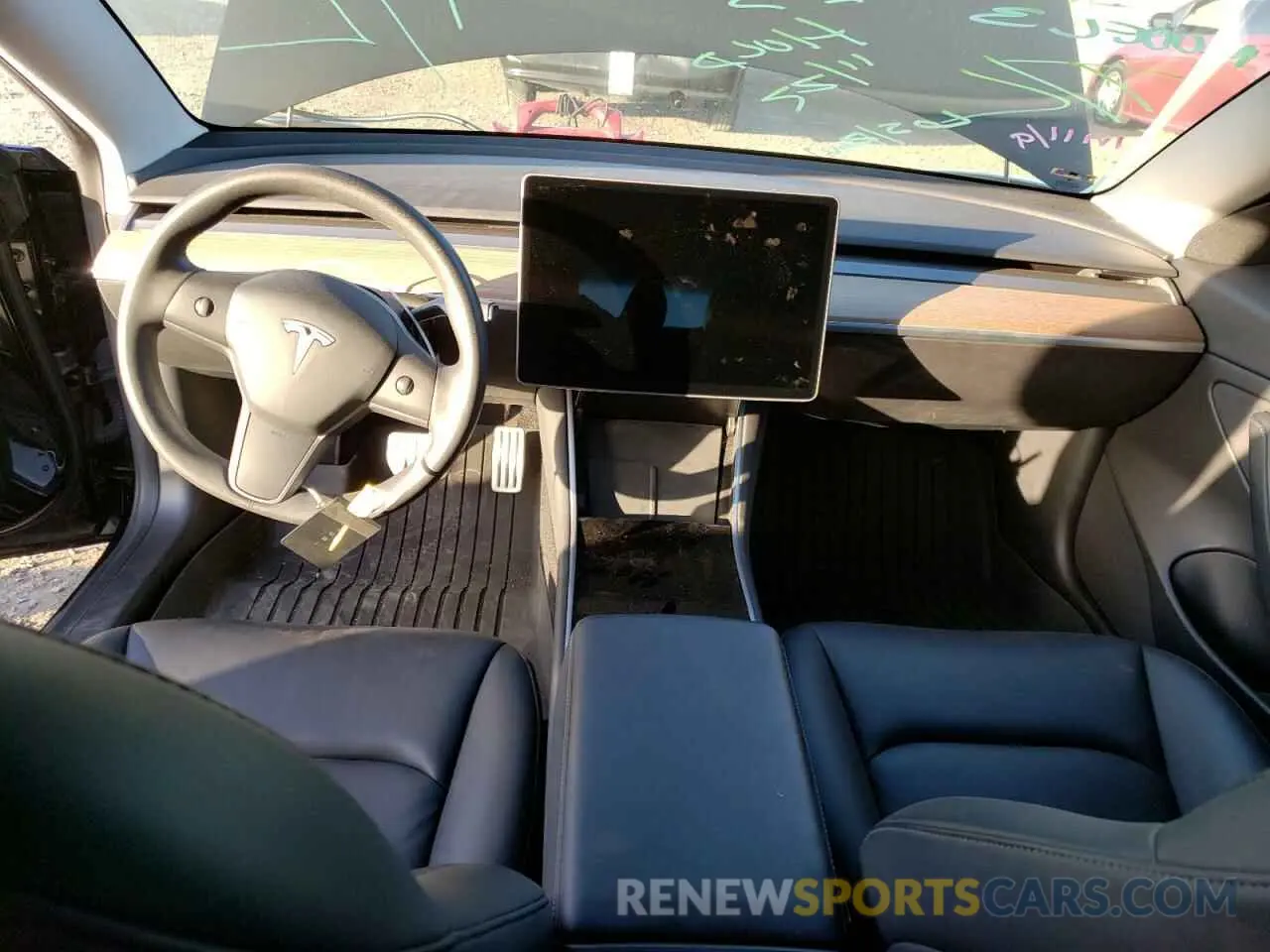 8 Фотография поврежденного автомобиля 5YJ3E1EC4LF805318 TESLA MODEL 3 2020