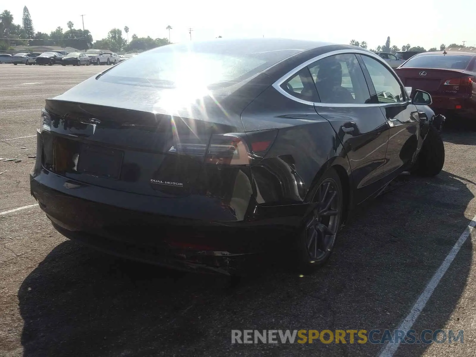 4 Photograph of a damaged car 5YJ3E1EC5LF601336 TESLA MODEL 3 2020
