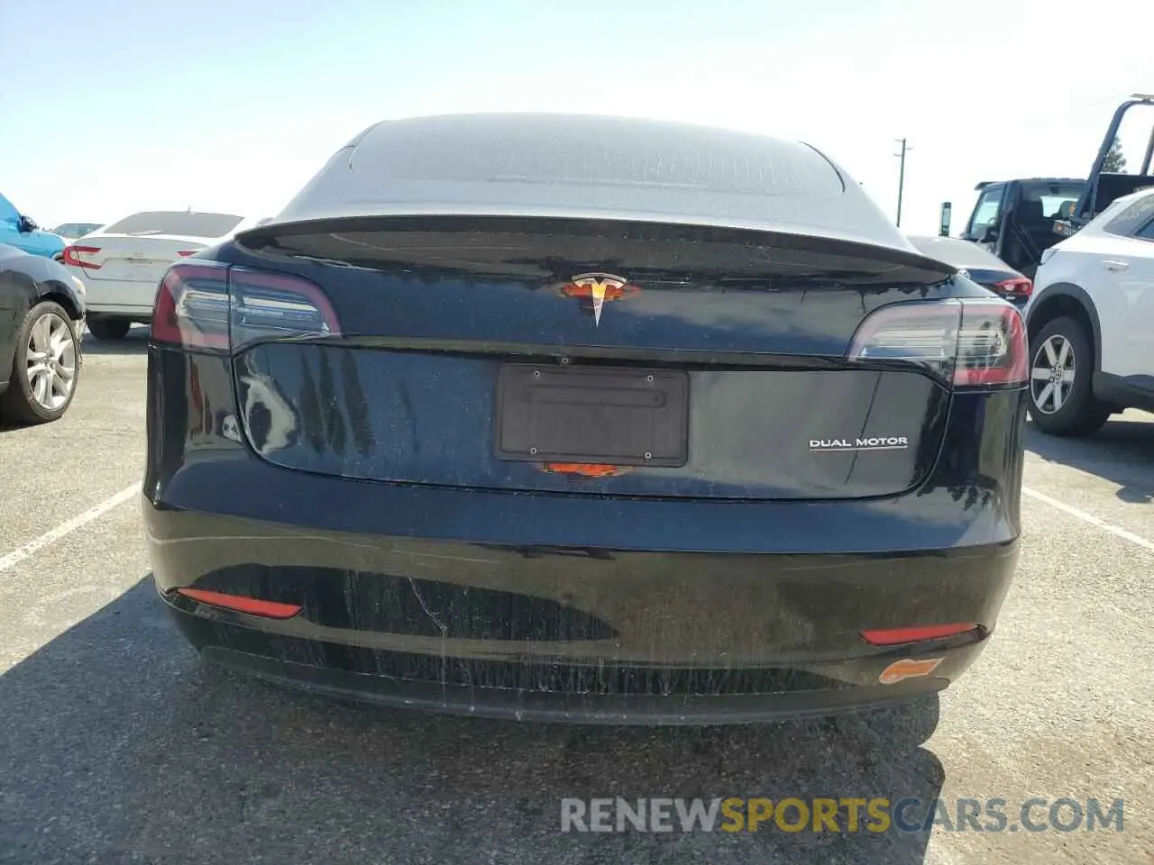6 Фотография поврежденного автомобиля 5YJ3E1EC5LF640797 TESLA MODEL 3 2020