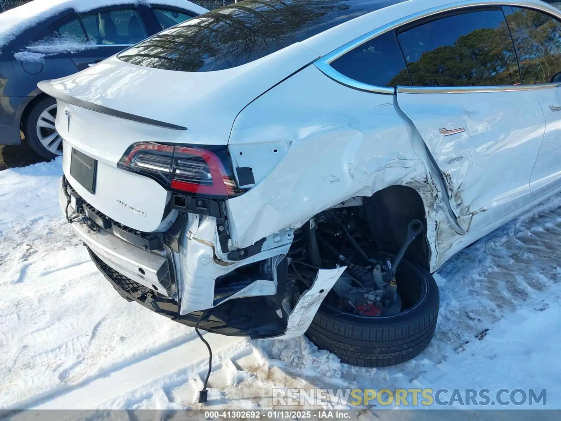 6 Фотография поврежденного автомобиля 5YJ3E1EC5LF791879 TESLA MODEL 3 2020