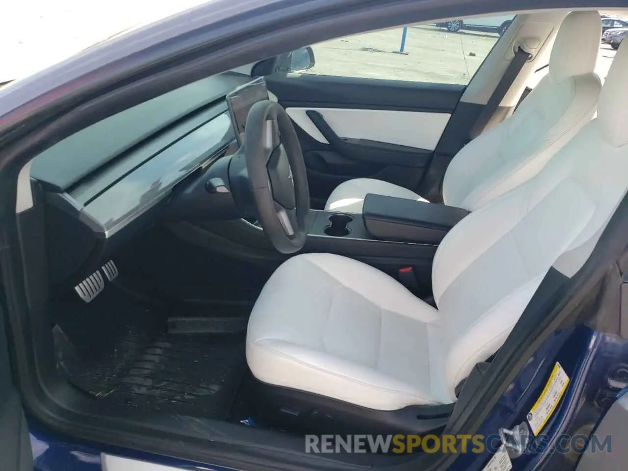 7 Photograph of a damaged car 5YJ3E1EC6LF624608 TESLA MODEL 3 2020