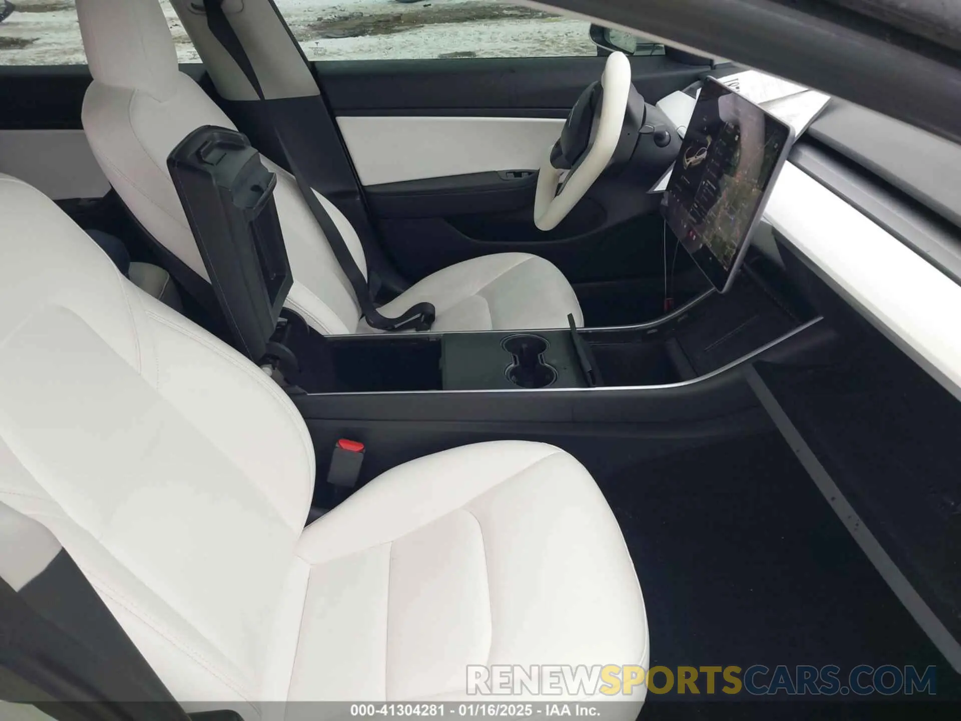 5 Photograph of a damaged car 5YJ3E1EC6LF624740 TESLA MODEL 3 2020