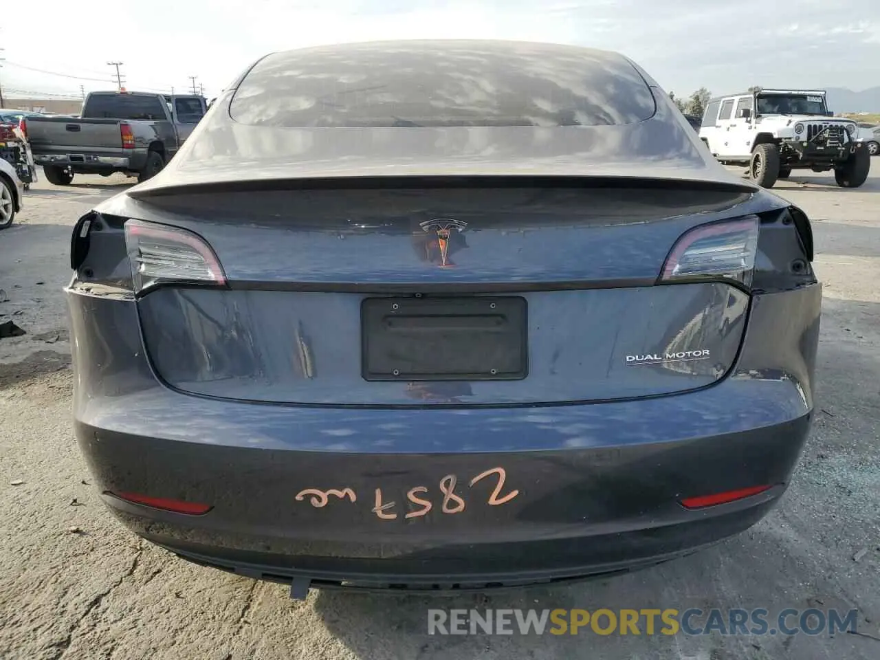 6 Photograph of a damaged car 5YJ3E1EC6LF648049 TESLA MODEL 3 2020