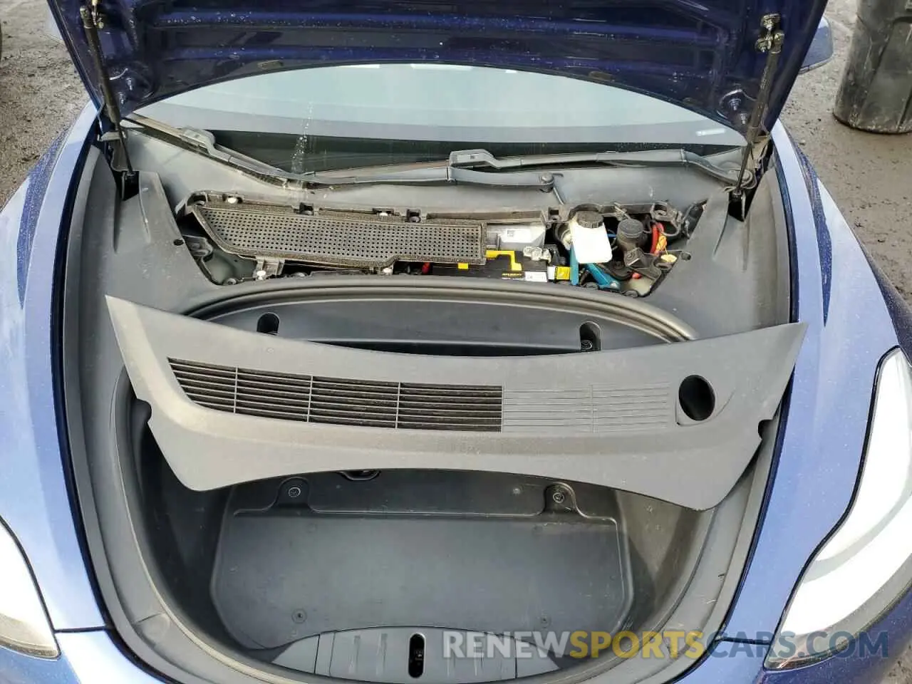 11 Фотография поврежденного автомобиля 5YJ3E1EC7LF669668 TESLA MODEL 3 2020