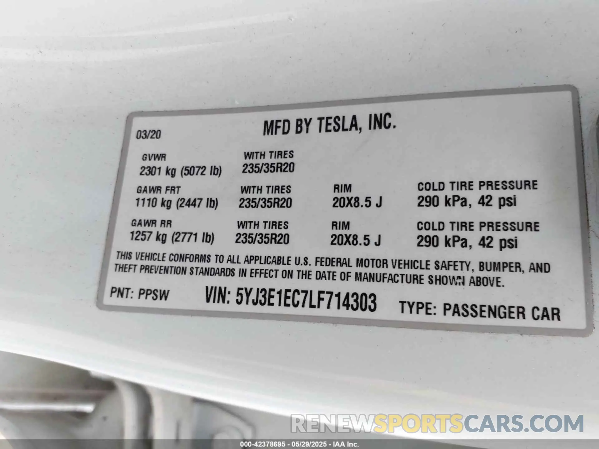 9 Фотография поврежденного автомобиля 5YJ3E1EC7LF714303 TESLA MODEL 3 2020
