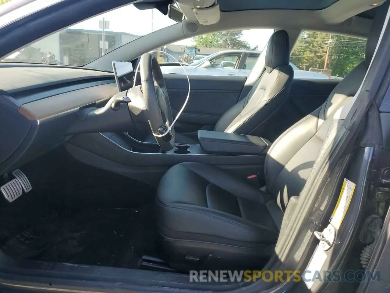 7 Photograph of a damaged car 5YJ3E1EC8LF623685 TESLA MODEL 3 2020