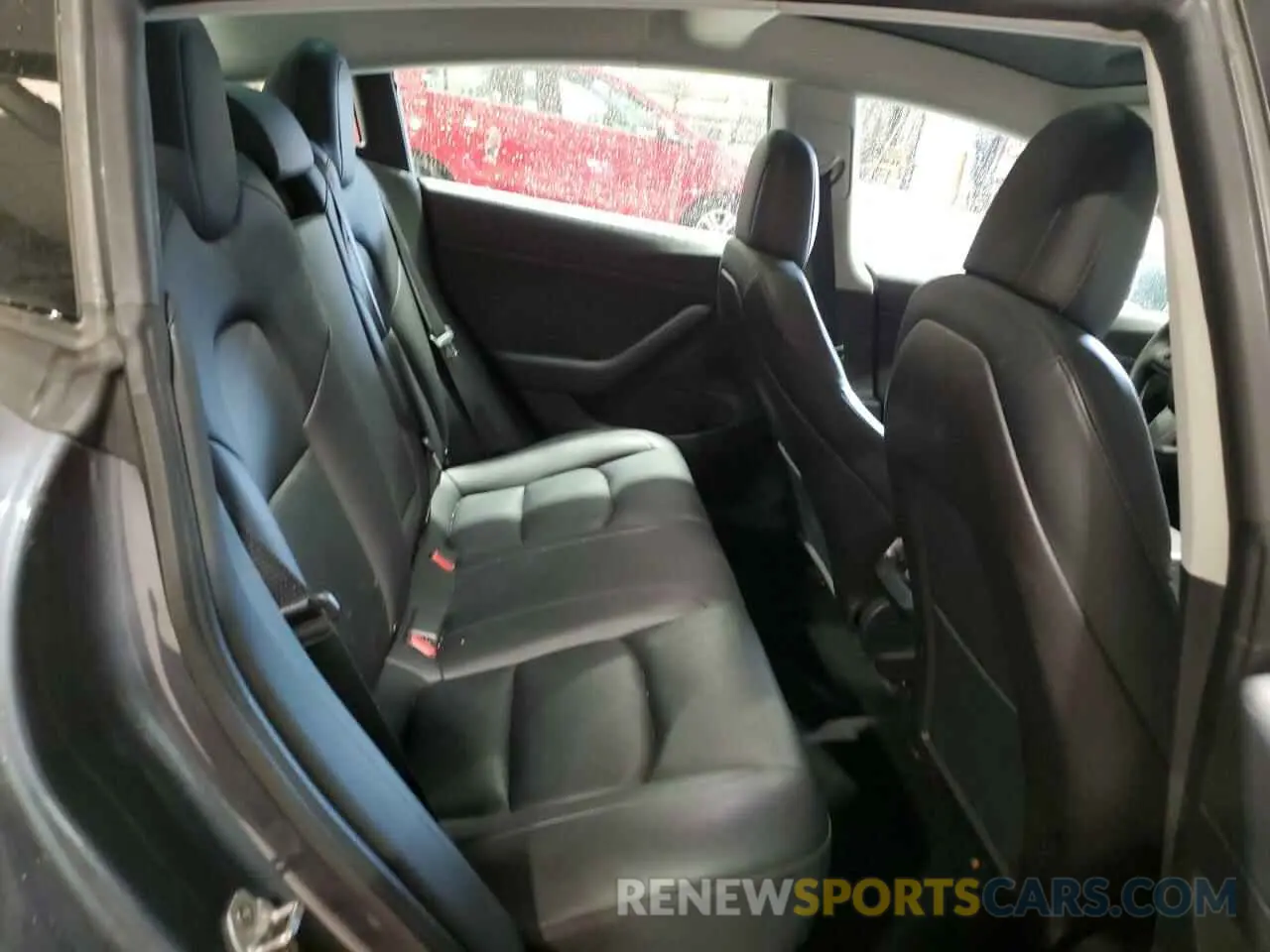 11 Photograph of a damaged car 5YJ3E1EC8LF640891 TESLA MODEL 3 2020