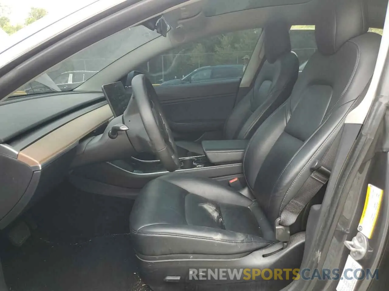 7 Photograph of a damaged car 5YJ3E1EC9LF586310 TESLA MODEL 3 2020