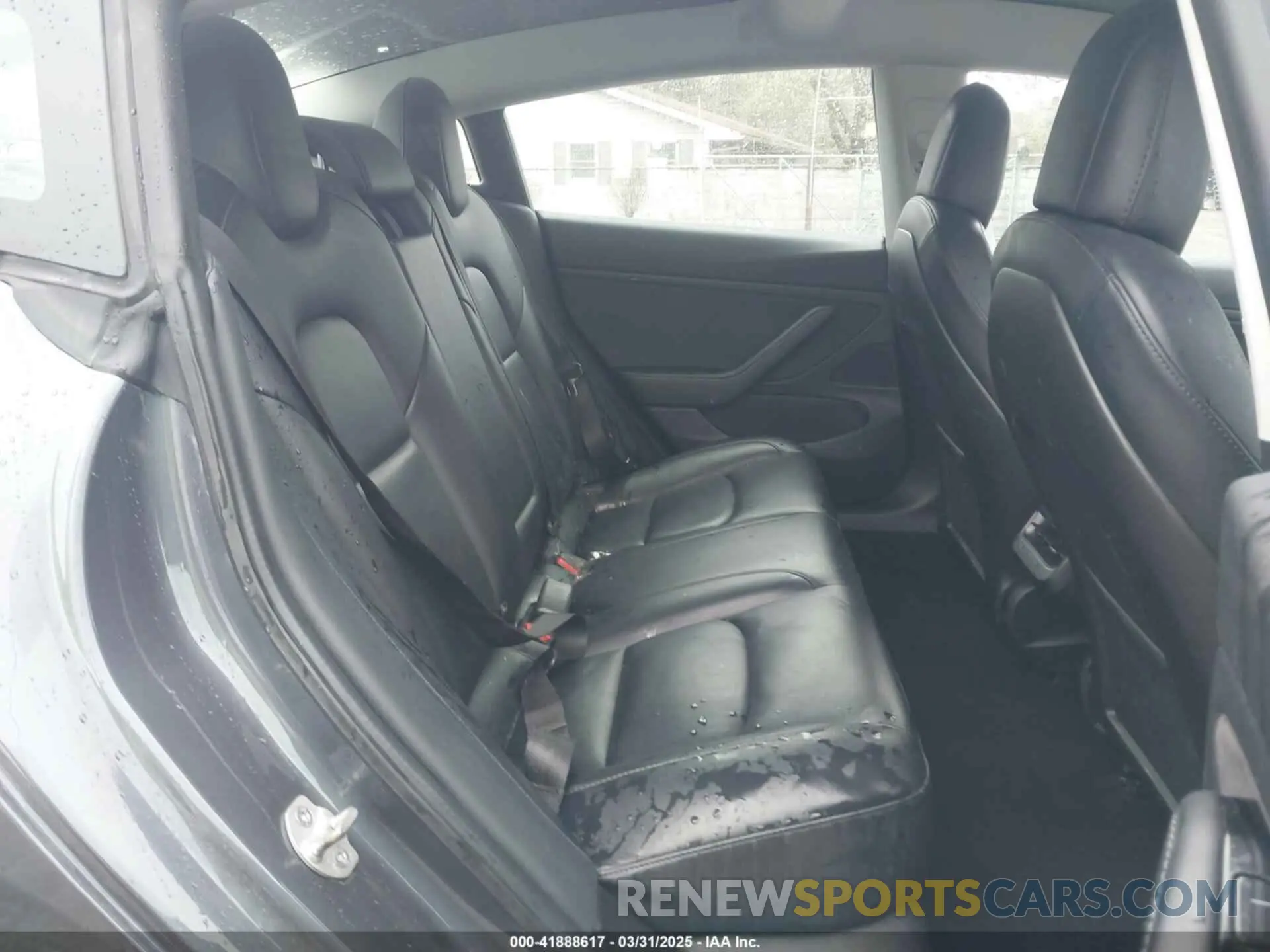 8 Photograph of a damaged car 5YJ3E1EC9LF601713 TESLA MODEL 3 2020