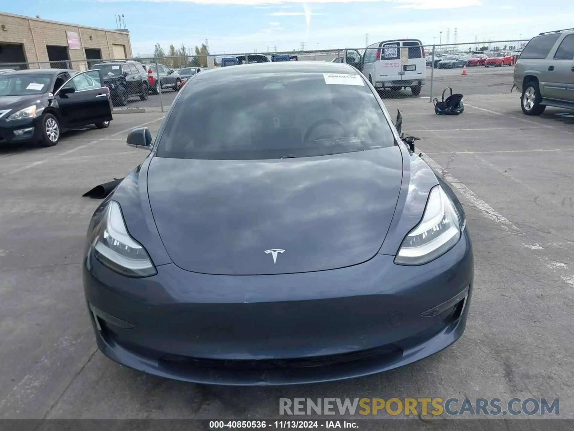 11 Photograph of a damaged car 5YJ3E1EC9LF641774 TESLA MODEL 3 2020