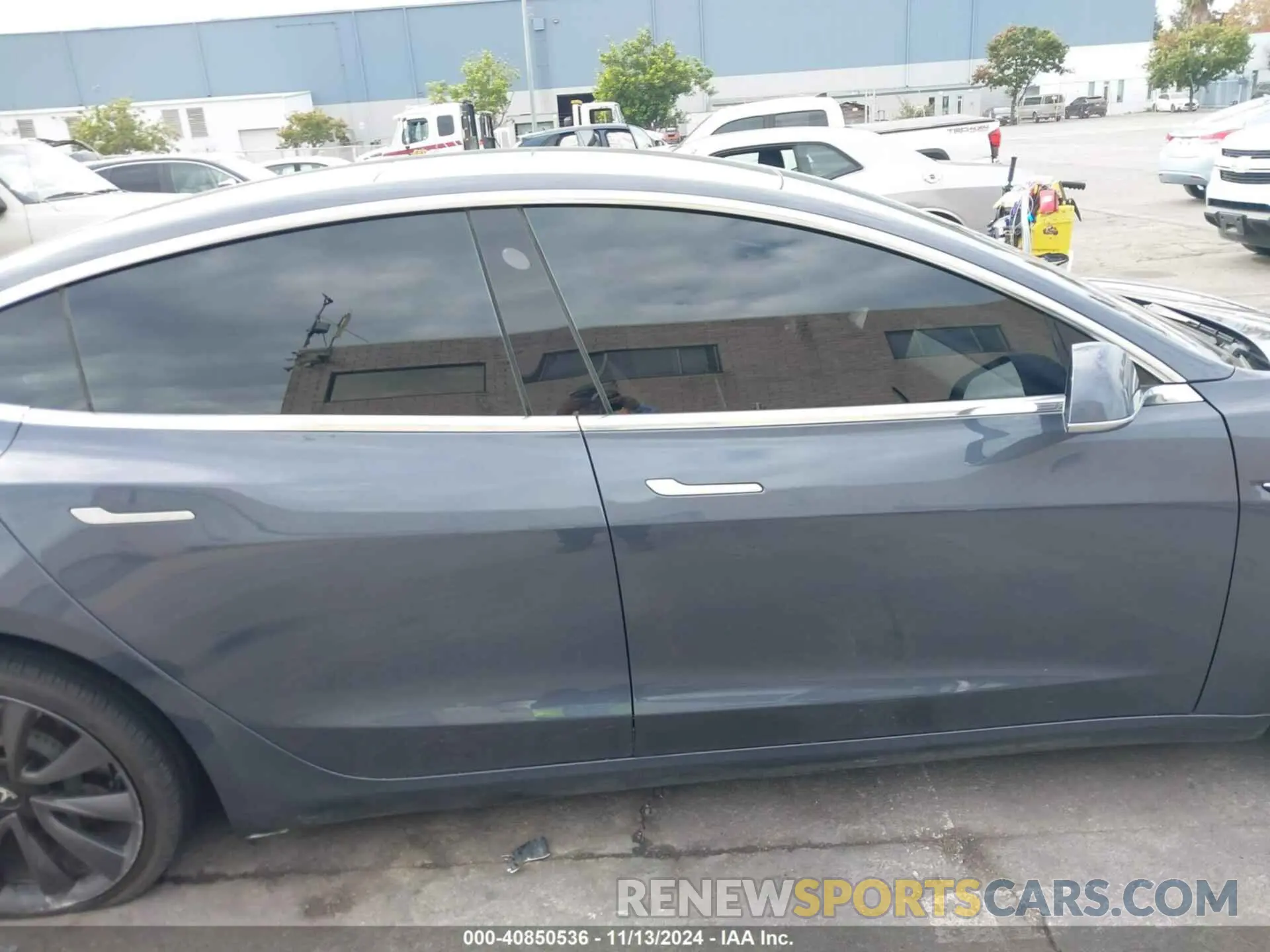 12 Photograph of a damaged car 5YJ3E1EC9LF641774 TESLA MODEL 3 2020