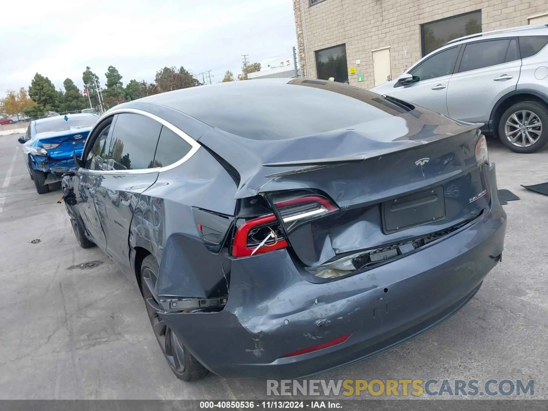 18 Photograph of a damaged car 5YJ3E1EC9LF641774 TESLA MODEL 3 2020