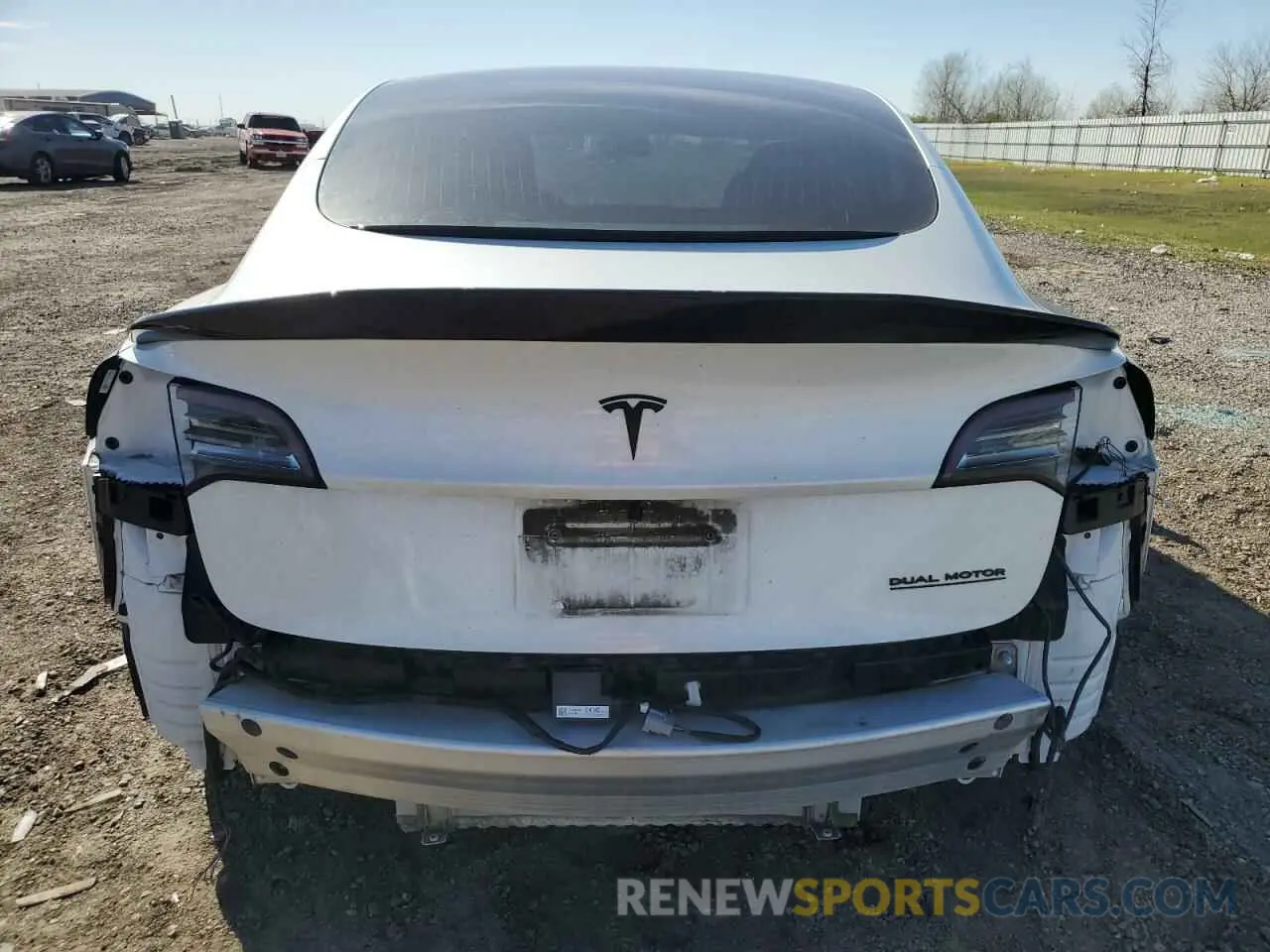 6 Фотография поврежденного автомобиля 5YJ3E1ECXLF647227 TESLA MODEL 3 2020