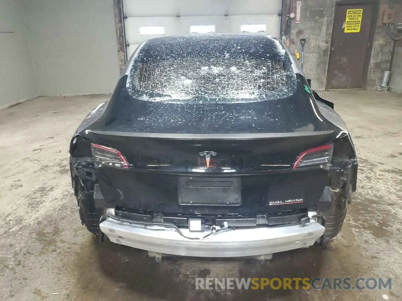6 Photograph of a damaged car 5YJ3E1ECXLF742399 TESLA MODEL 3 2020