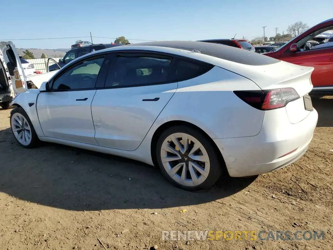 2 Photograph of a damaged car 5YJ3E1EA0MF017765 TESLA MODEL 3 2021